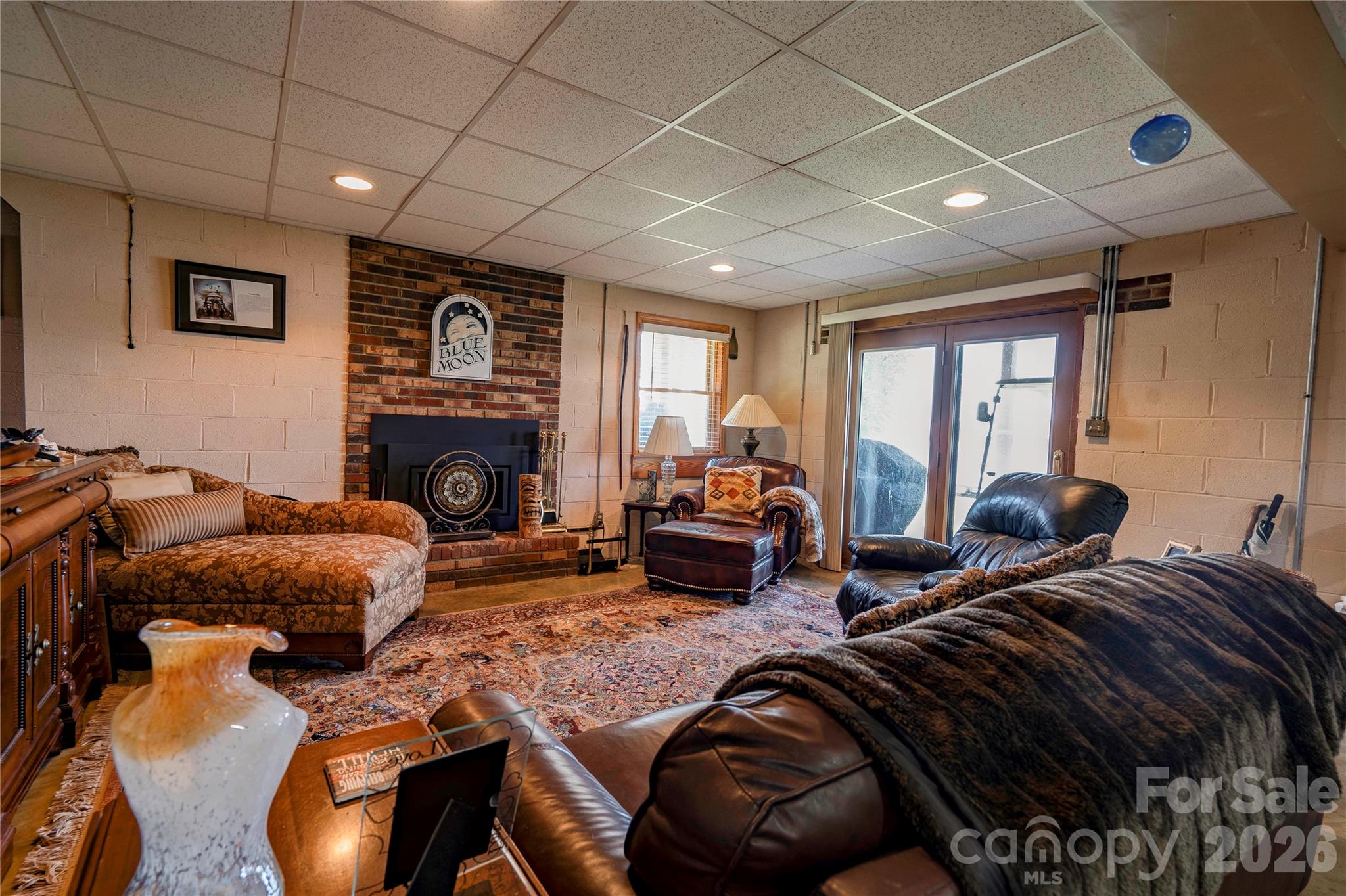 1107 Lake Shore Court — Cherryville