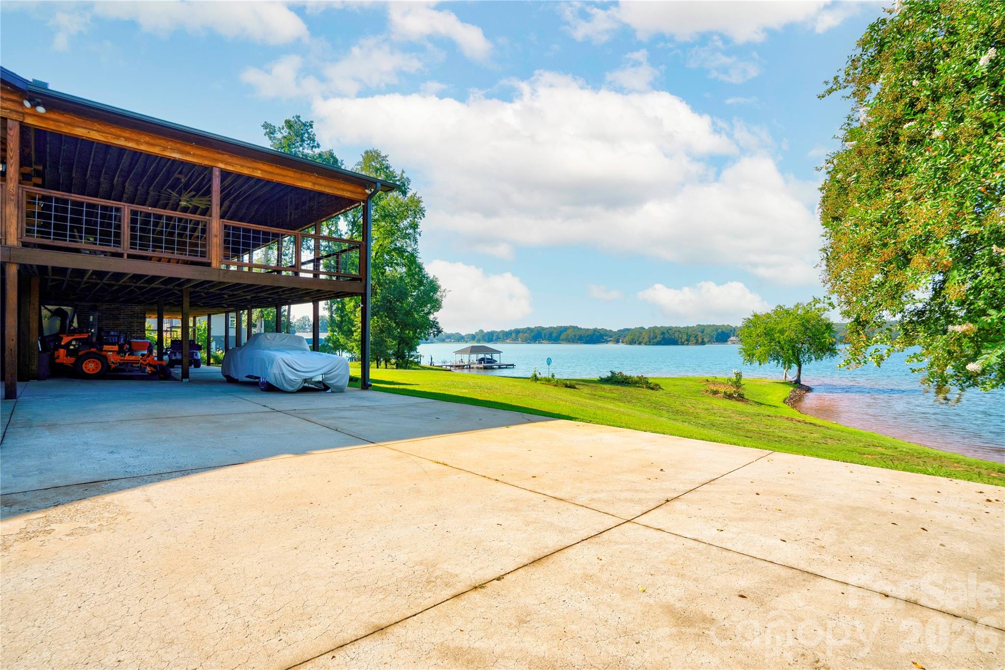 1107 Lake Shore Court — Cherryville