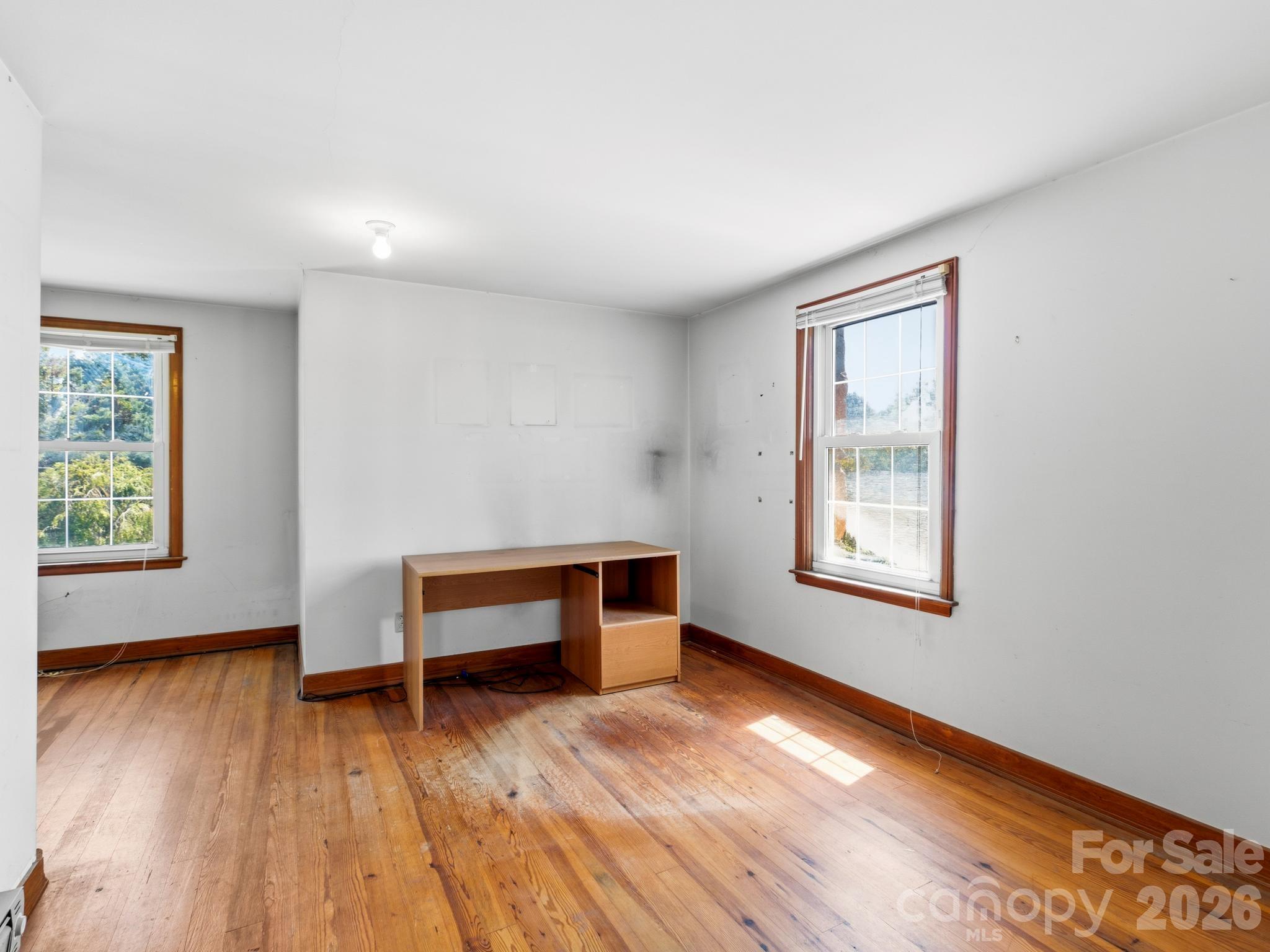 1279 Charlotte Highway — Fairview