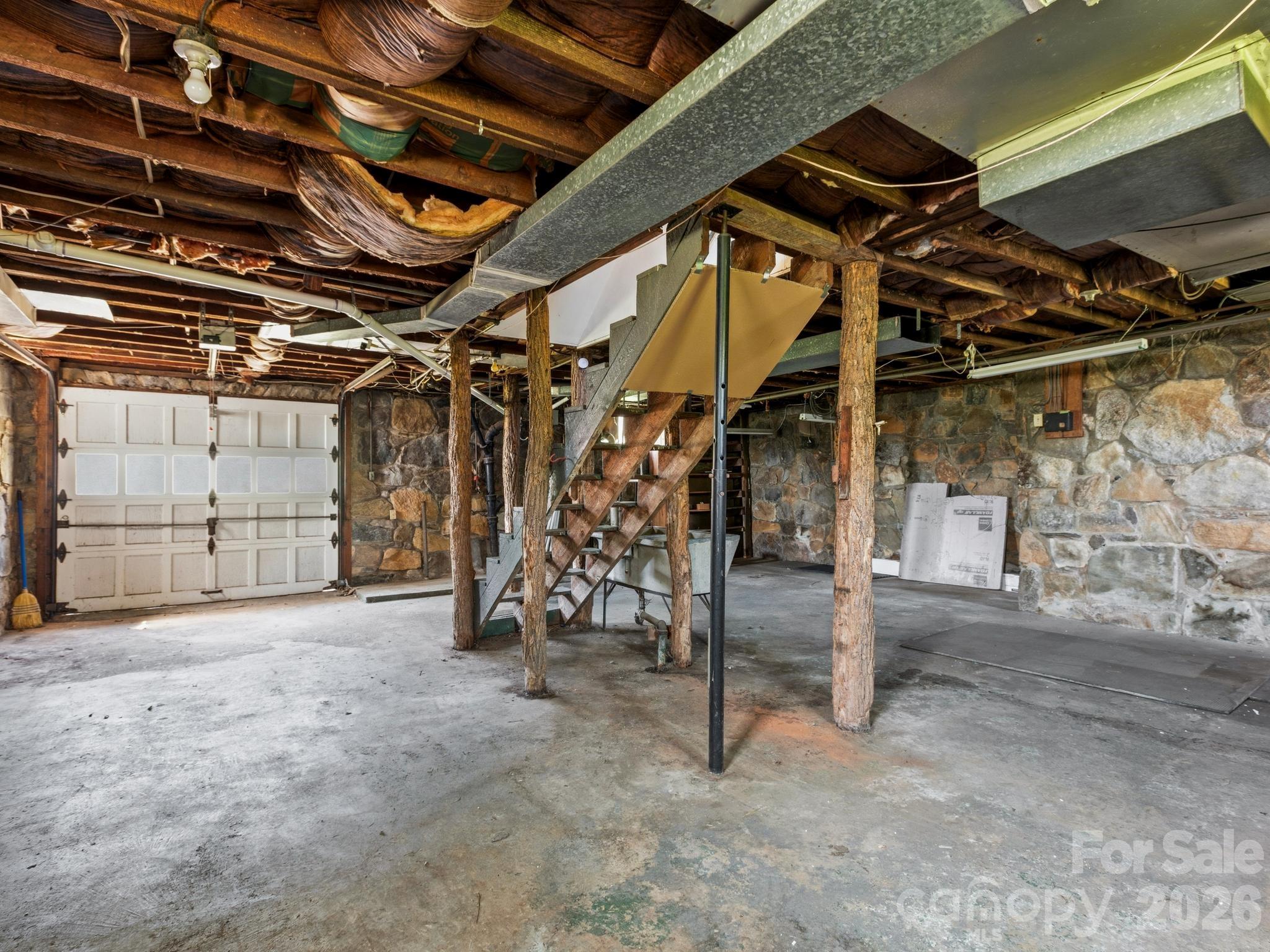 1279 Charlotte Highway — Fairview
