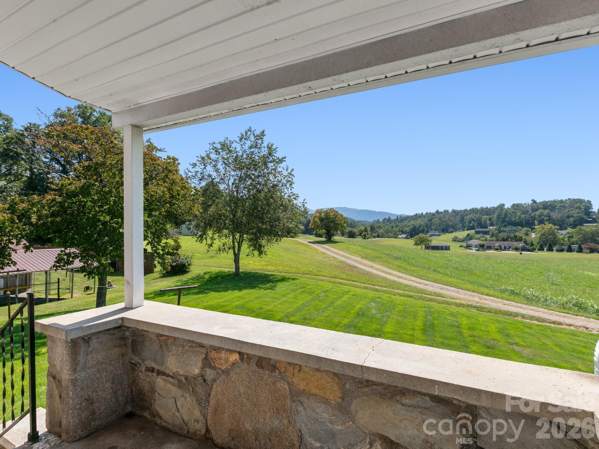 1279 Charlotte Highway — Fairview