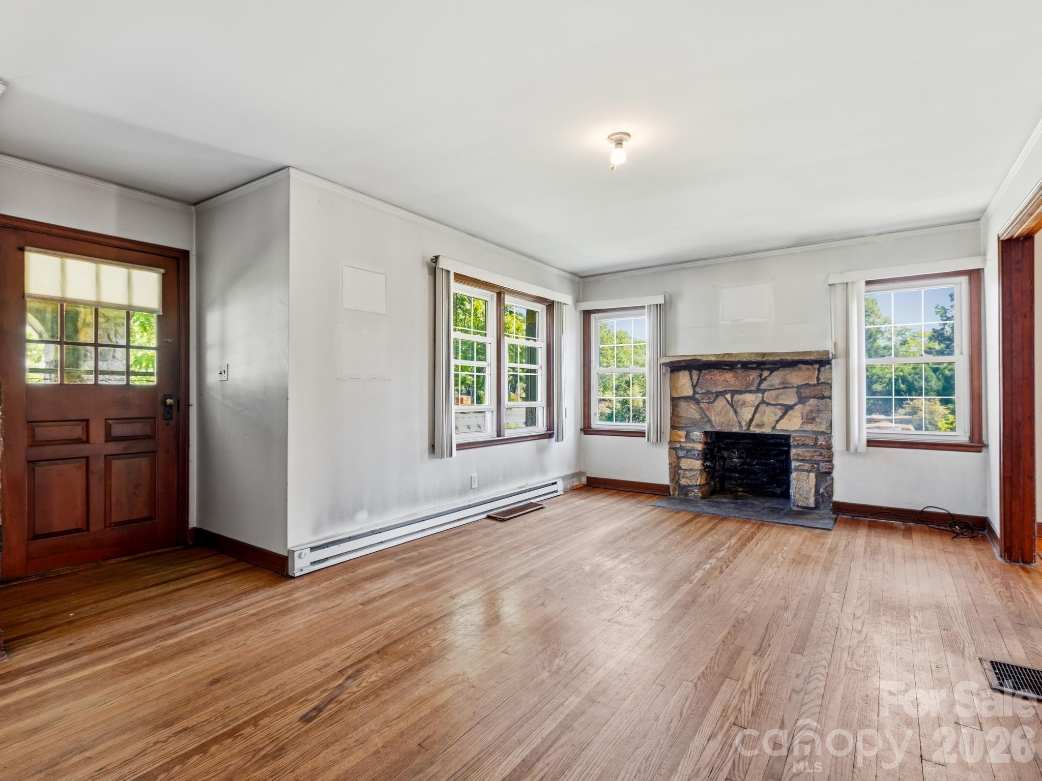 1279 Charlotte Highway — Fairview