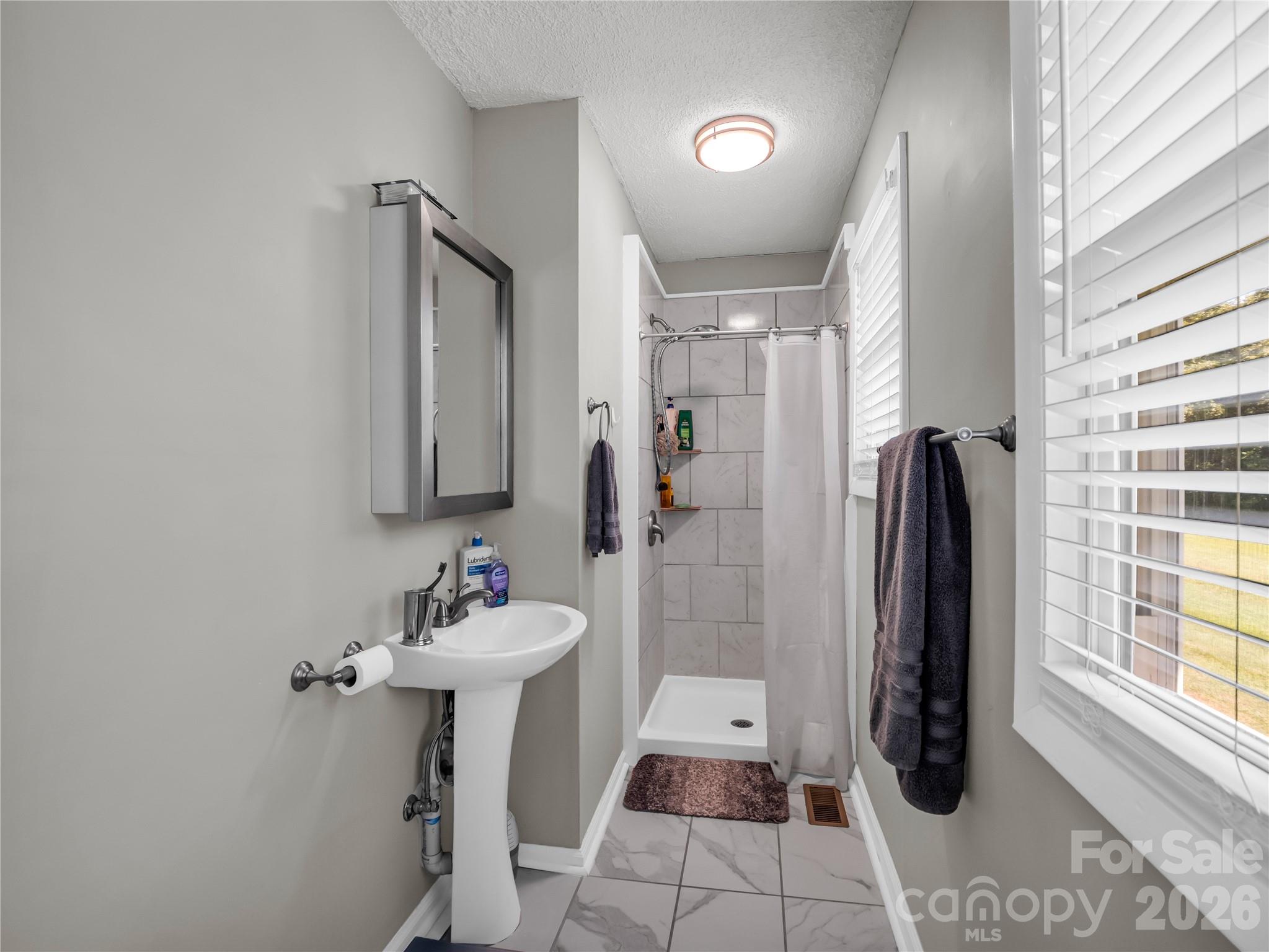 252 Old Sunshine Road — Bostic