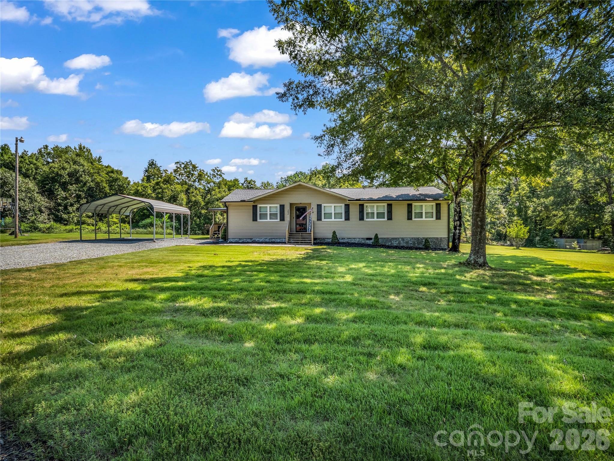 252 Old Sunshine Road — Bostic