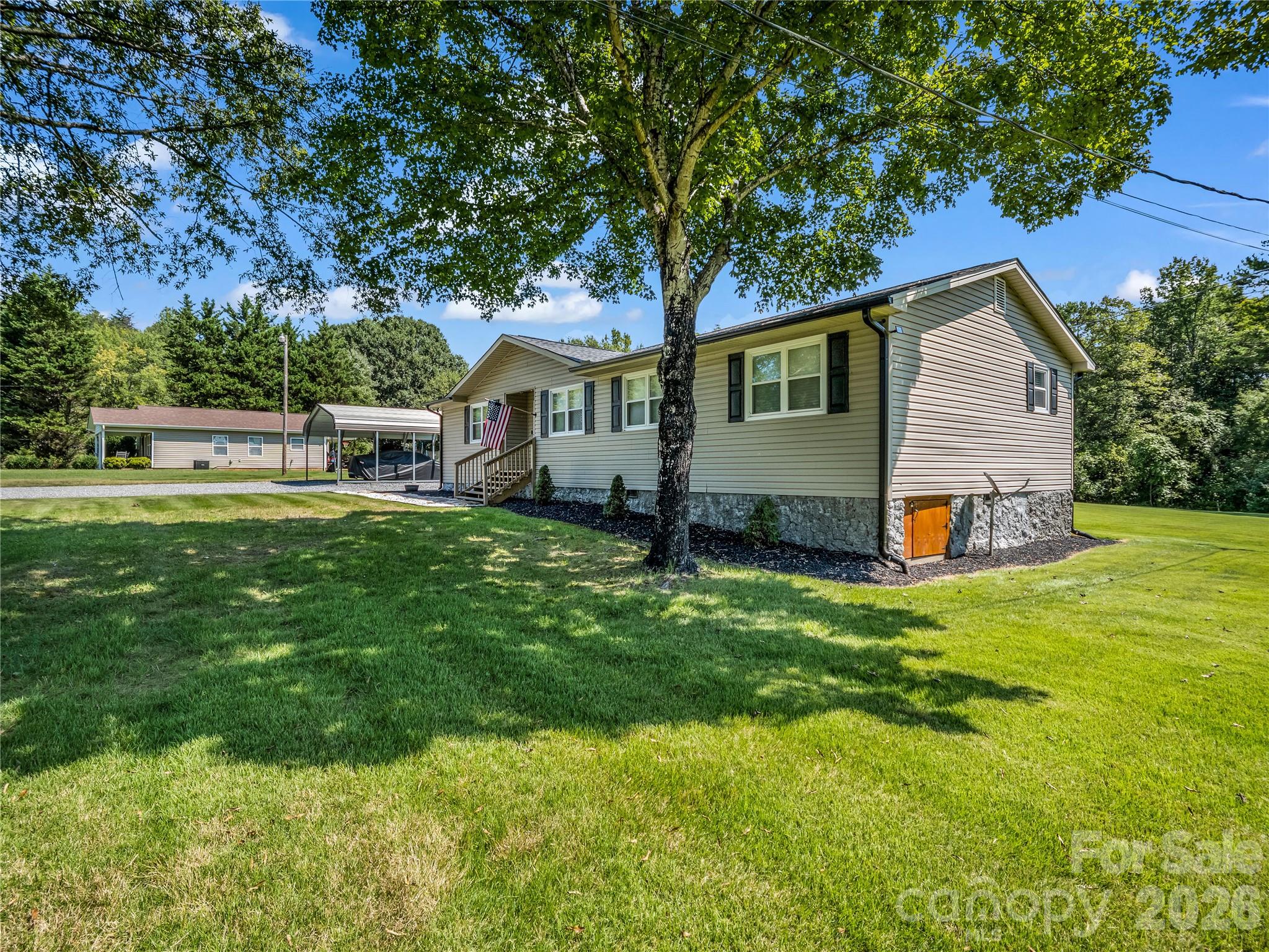 252 Old Sunshine Road — Bostic