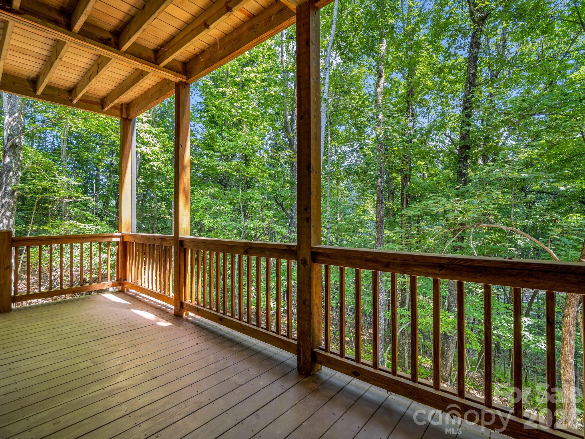 365 Utsonati Lane — Brevard