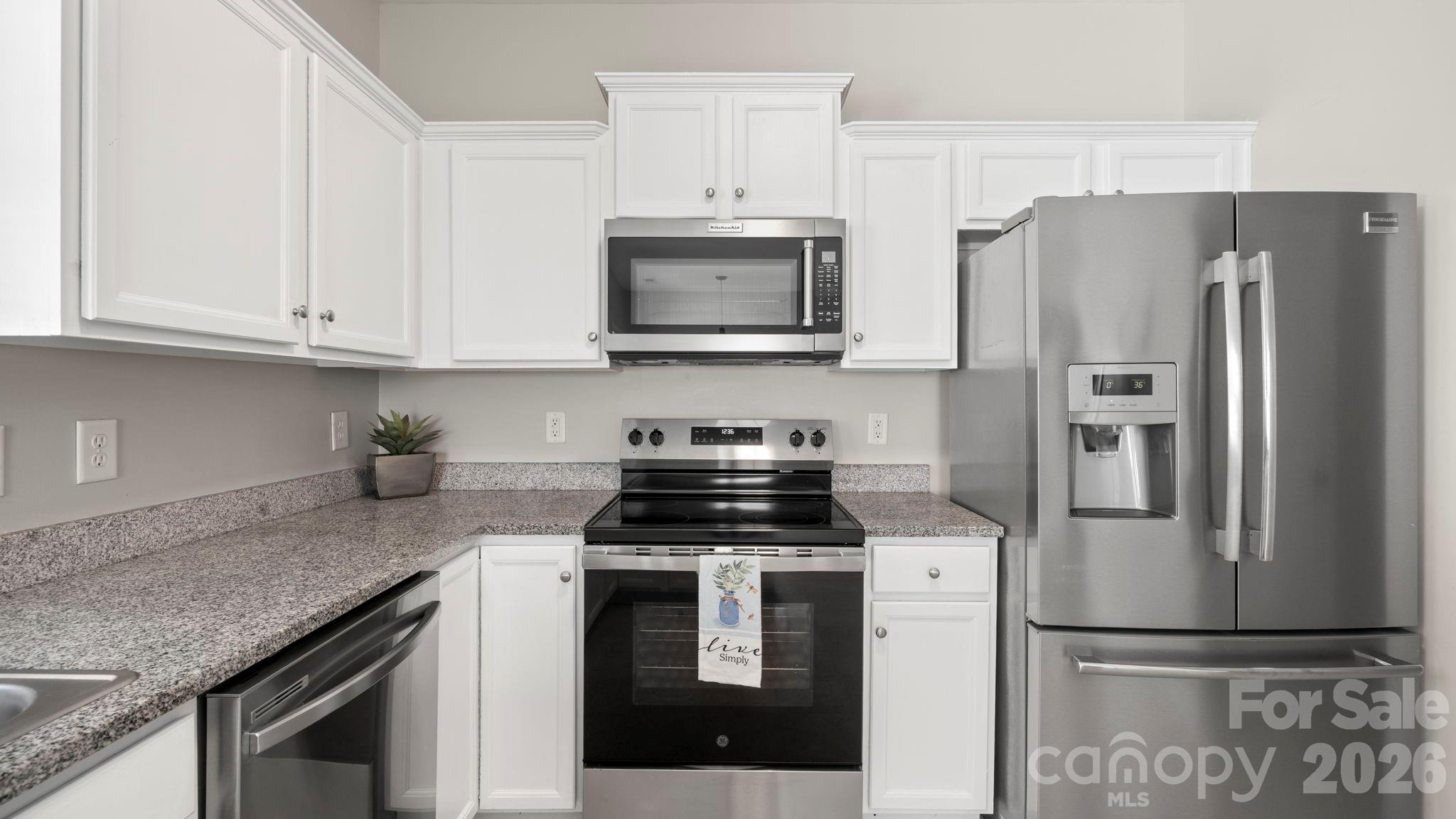 244 Makayla Court — Fort Mill
