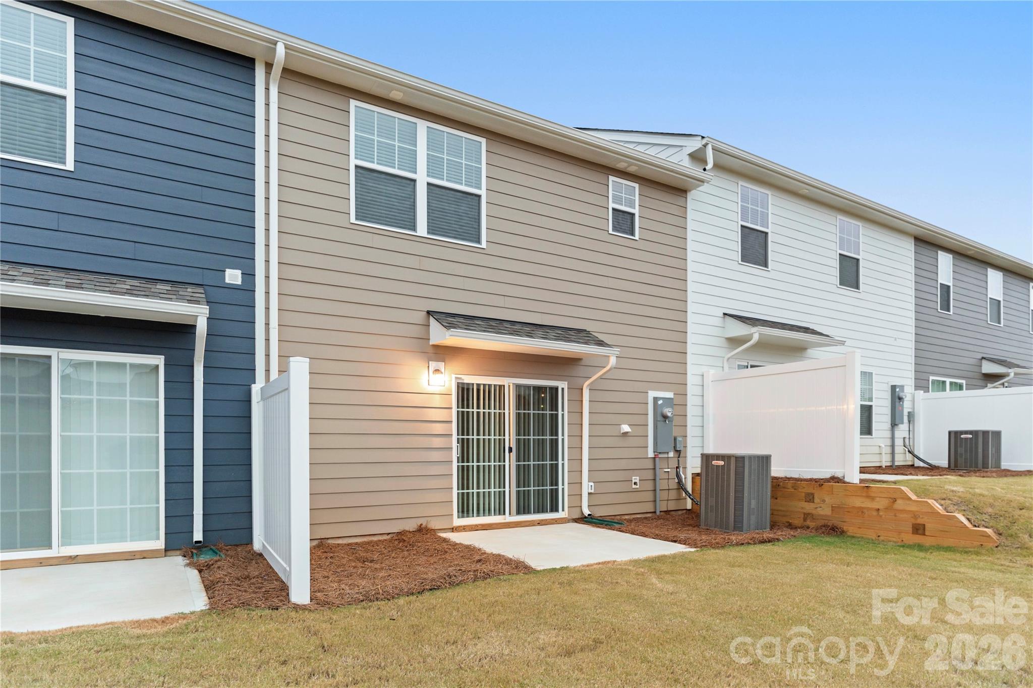 5275 Lashawn Lane #2903 — Stanley
