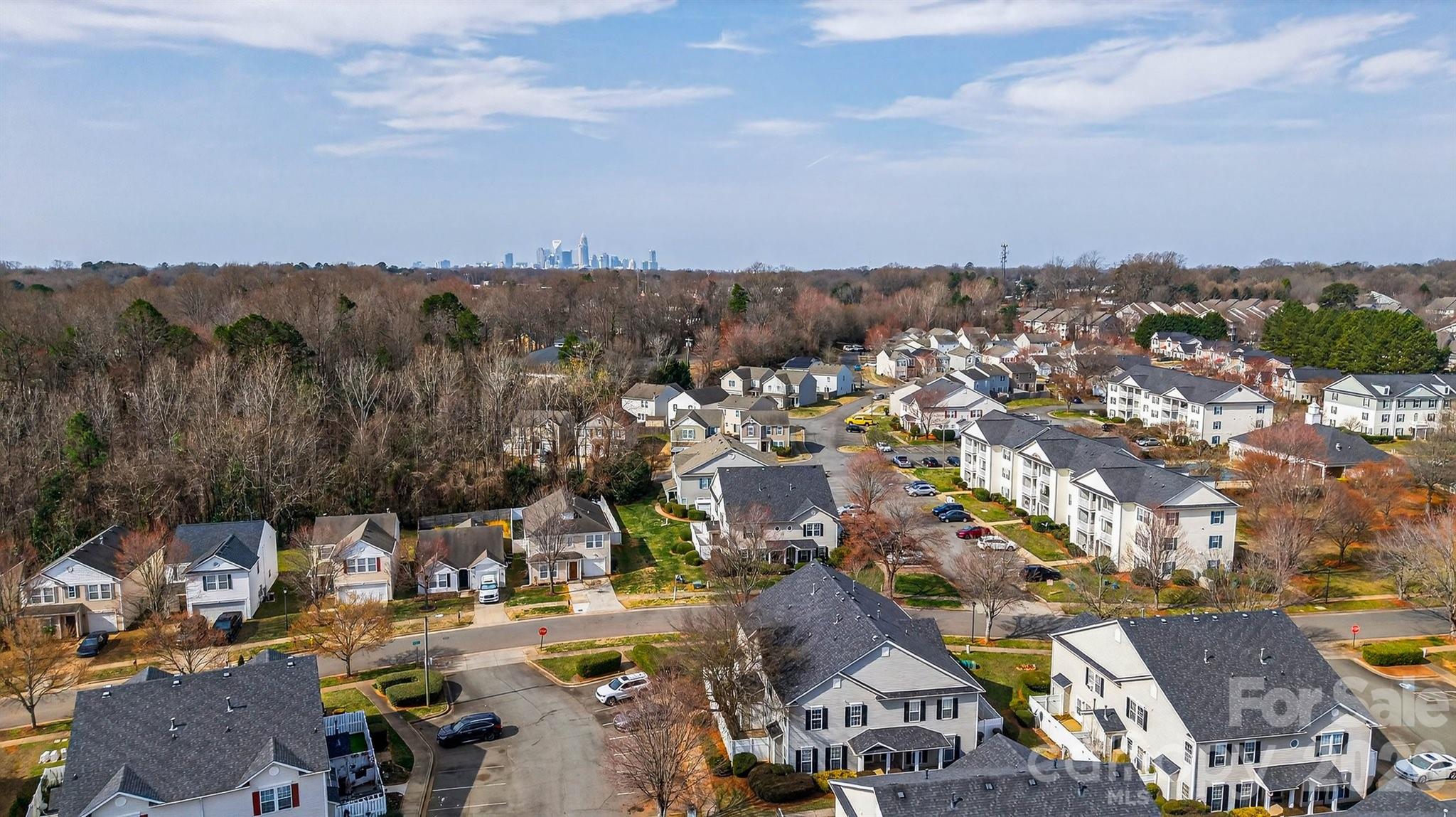 1911 Flushing Court — Charlotte