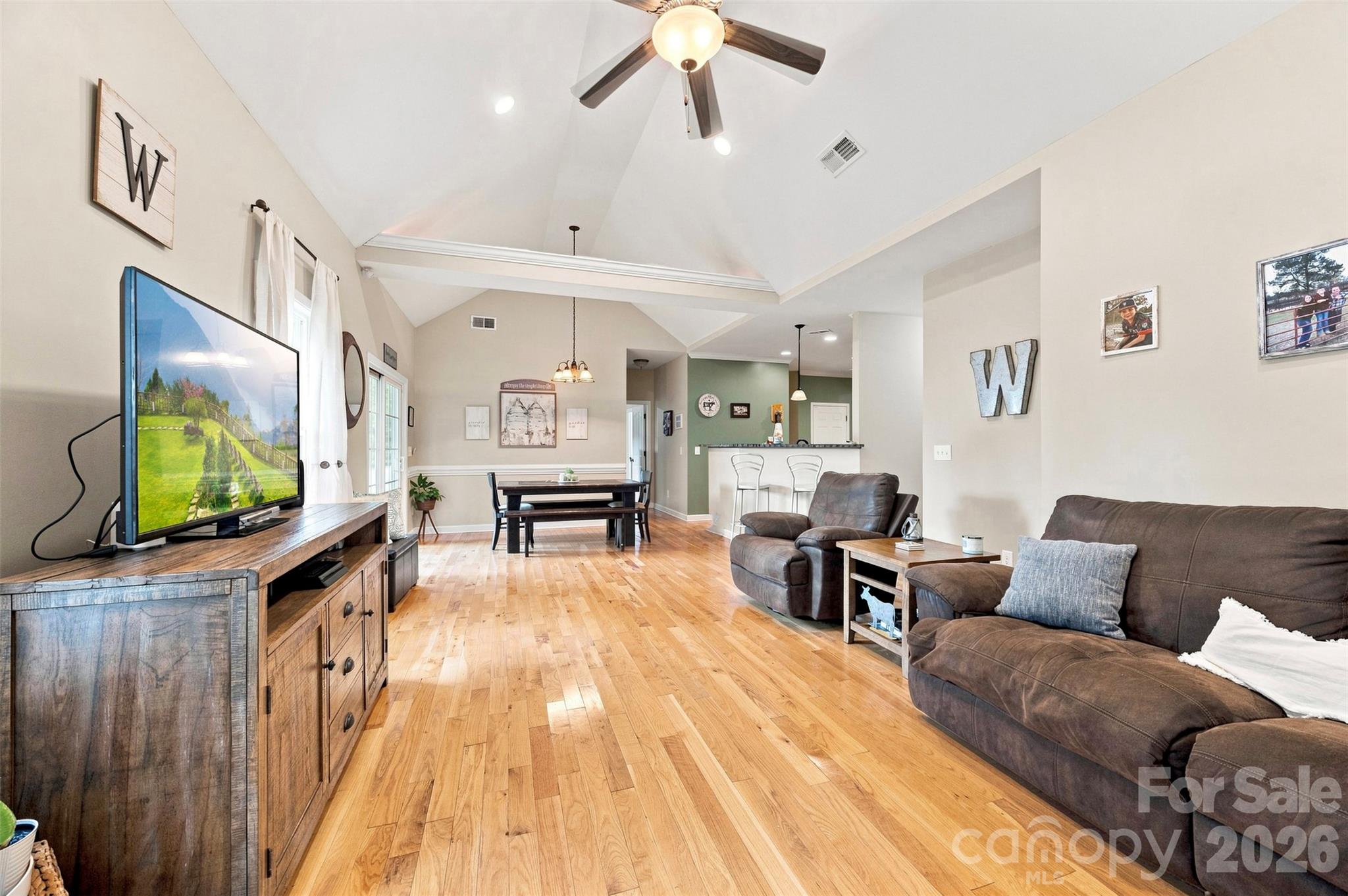4083 Ramsey Road — Sharon