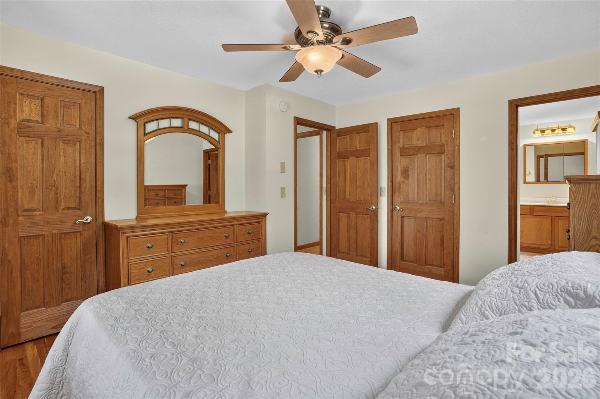 44 Autumn View Drive — Hendersonville