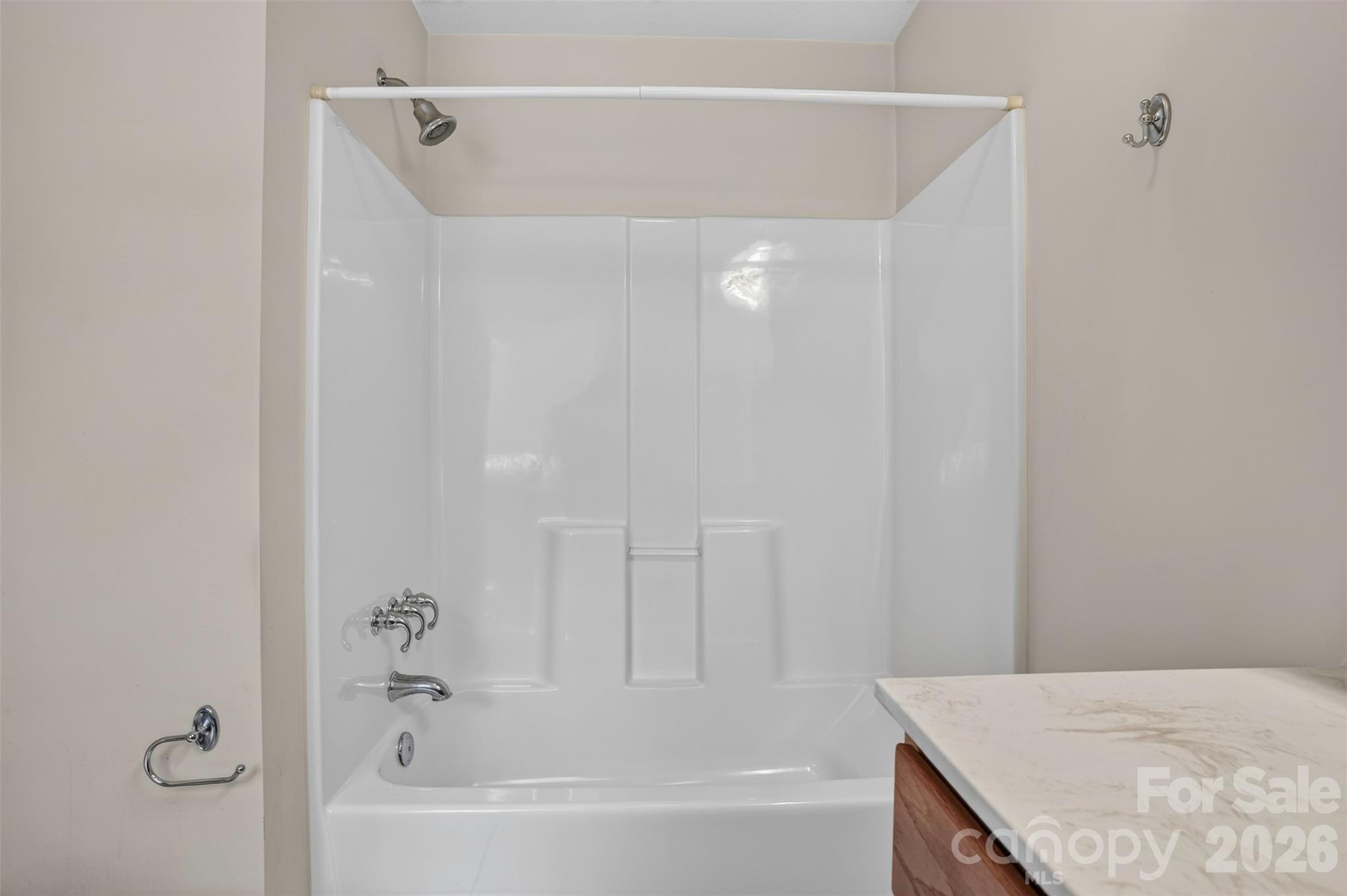 44 Autumn View Drive — Hendersonville