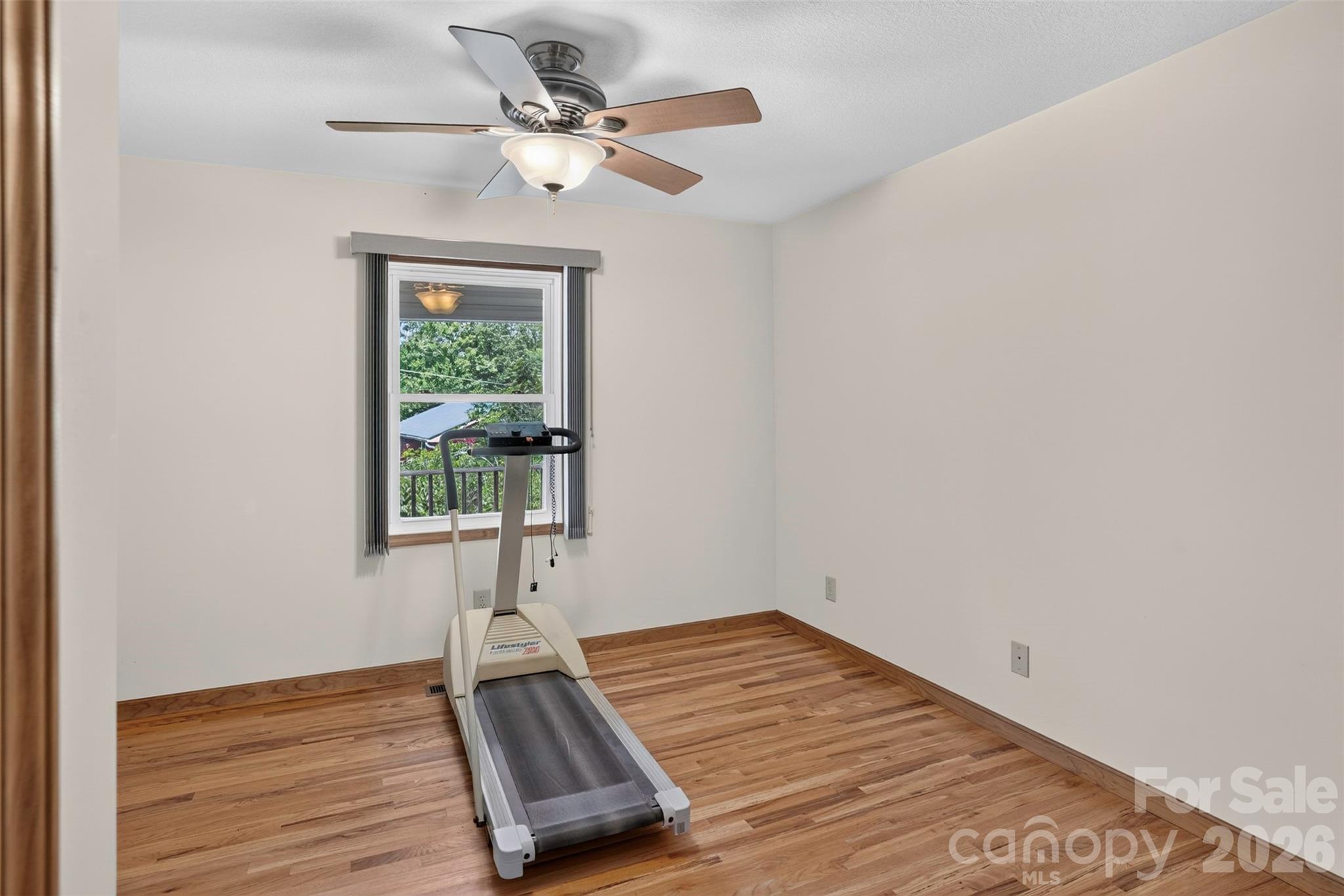 44 Autumn View Drive — Hendersonville