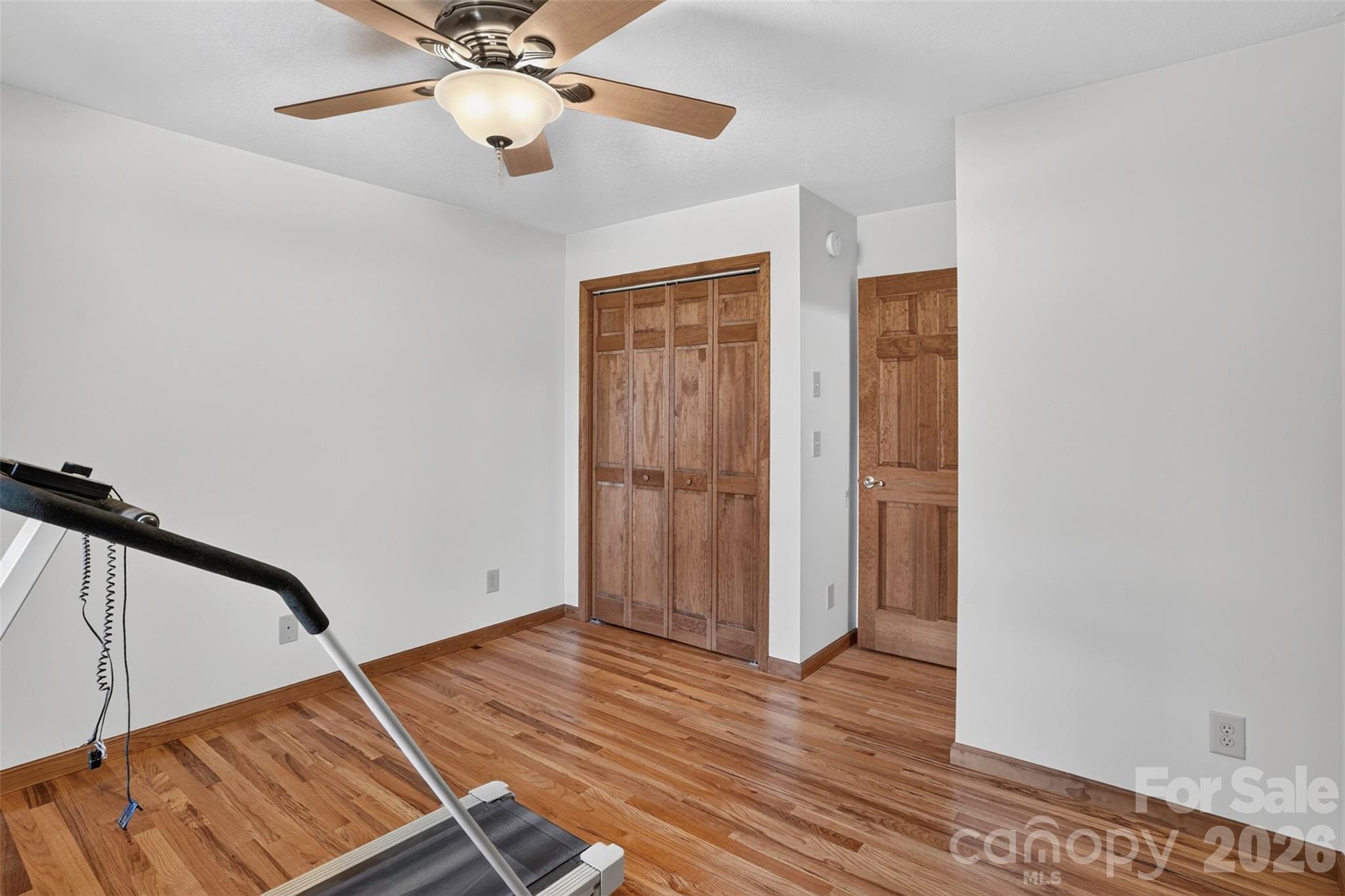 44 Autumn View Drive — Hendersonville