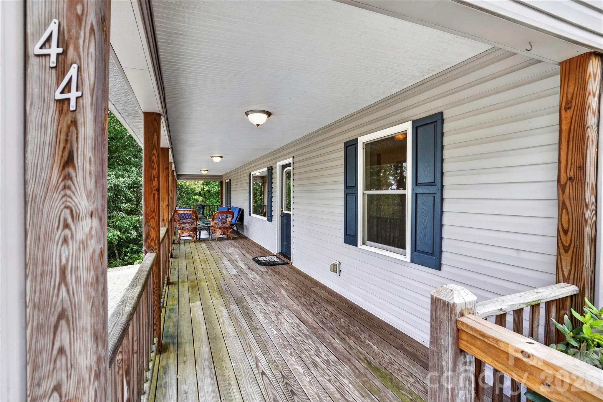 44 Autumn View Drive — Hendersonville