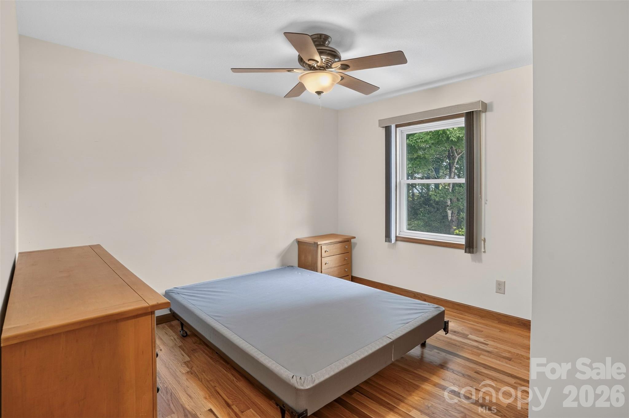 44 Autumn View Drive — Hendersonville
