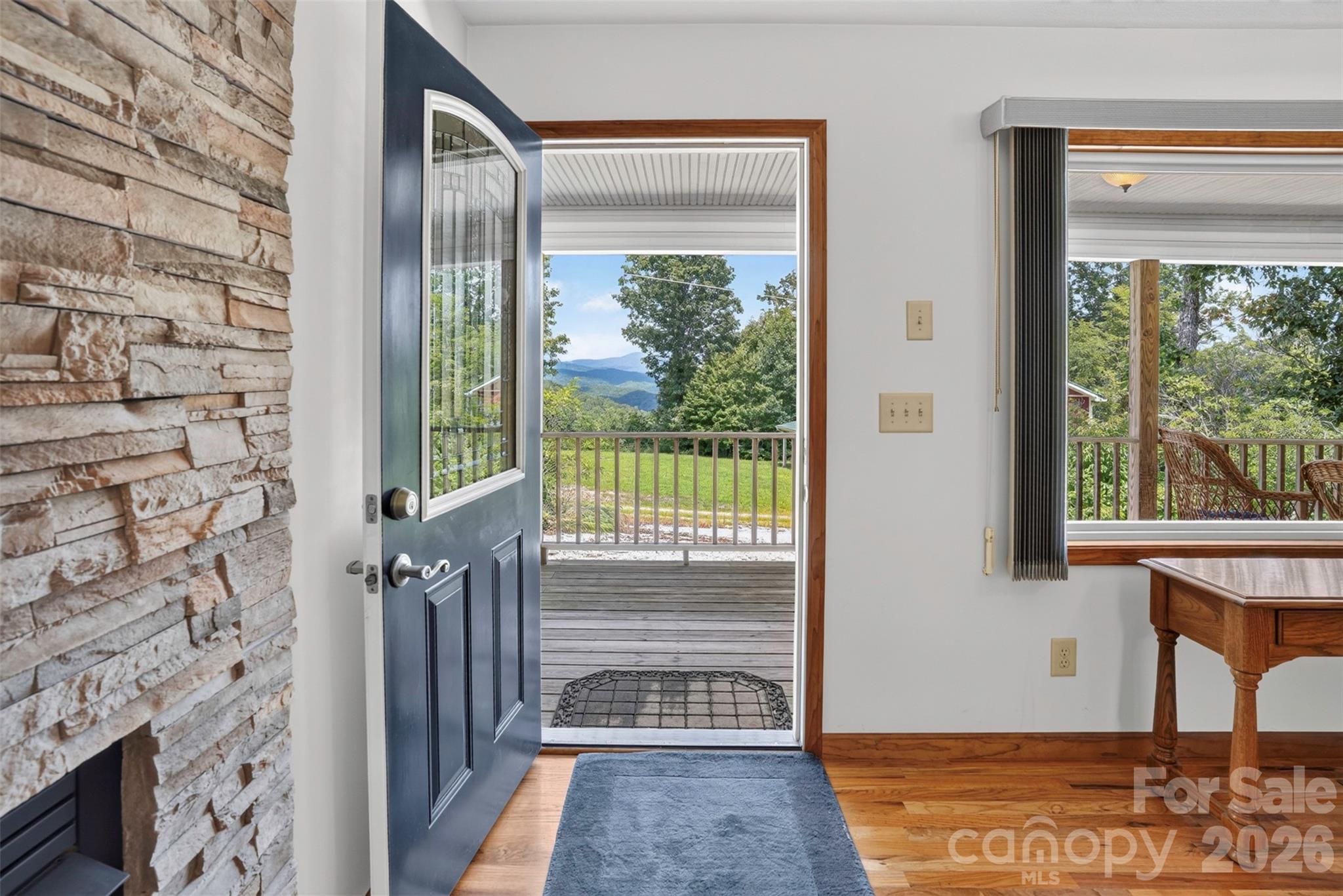 44 Autumn View Drive — Hendersonville