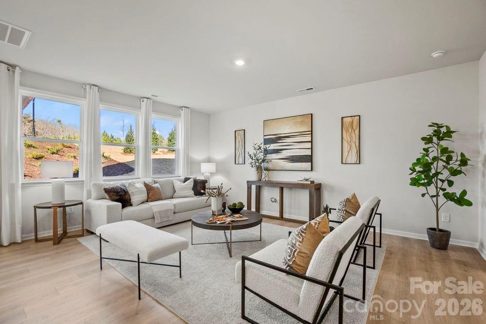 308 Fincastle Glen Road — Shelby