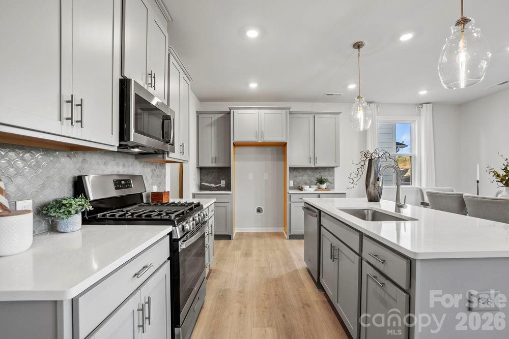 308 Fincastle Glen Road — Shelby