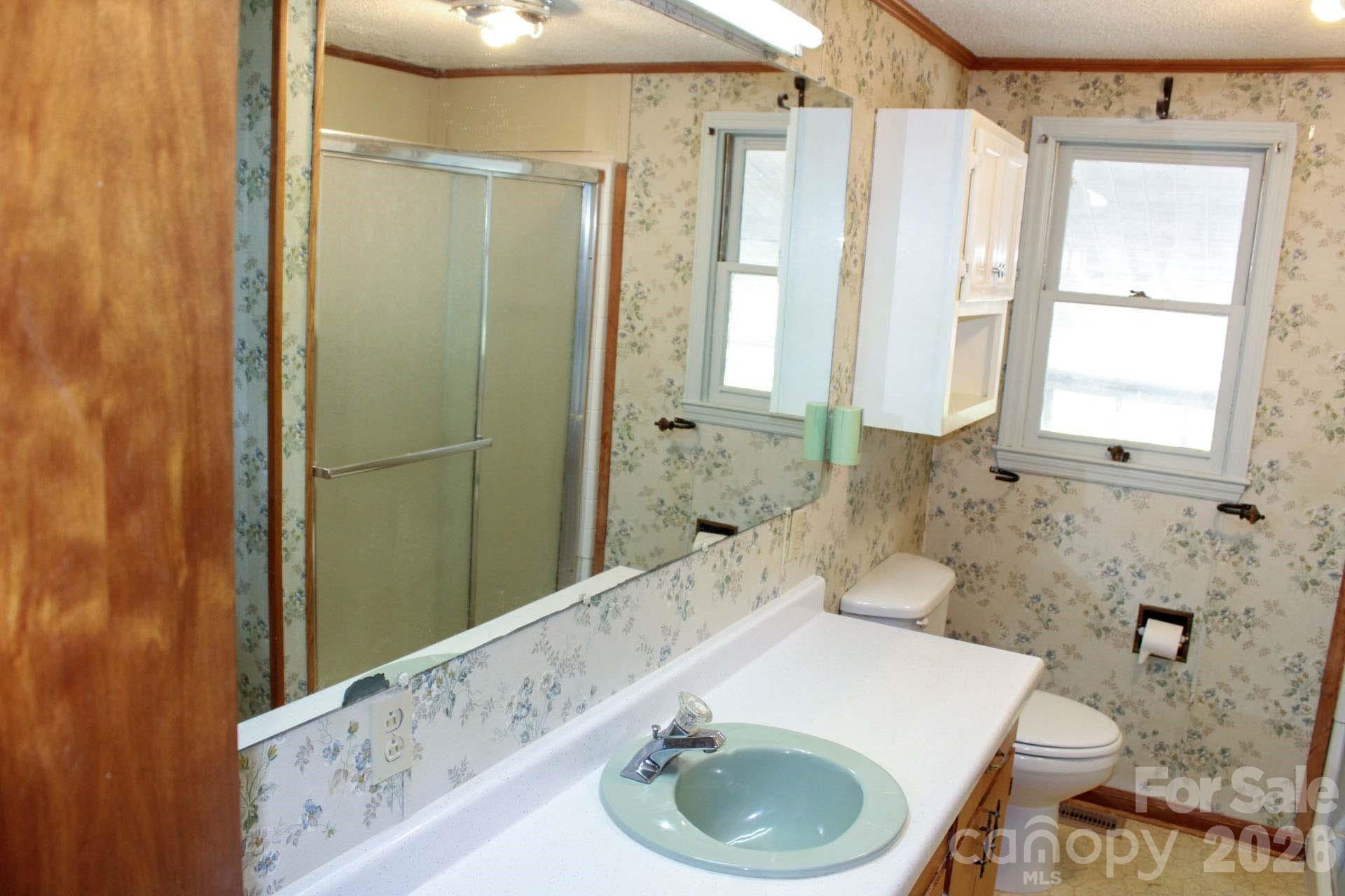 70 Fox Mountain Road — Columbus