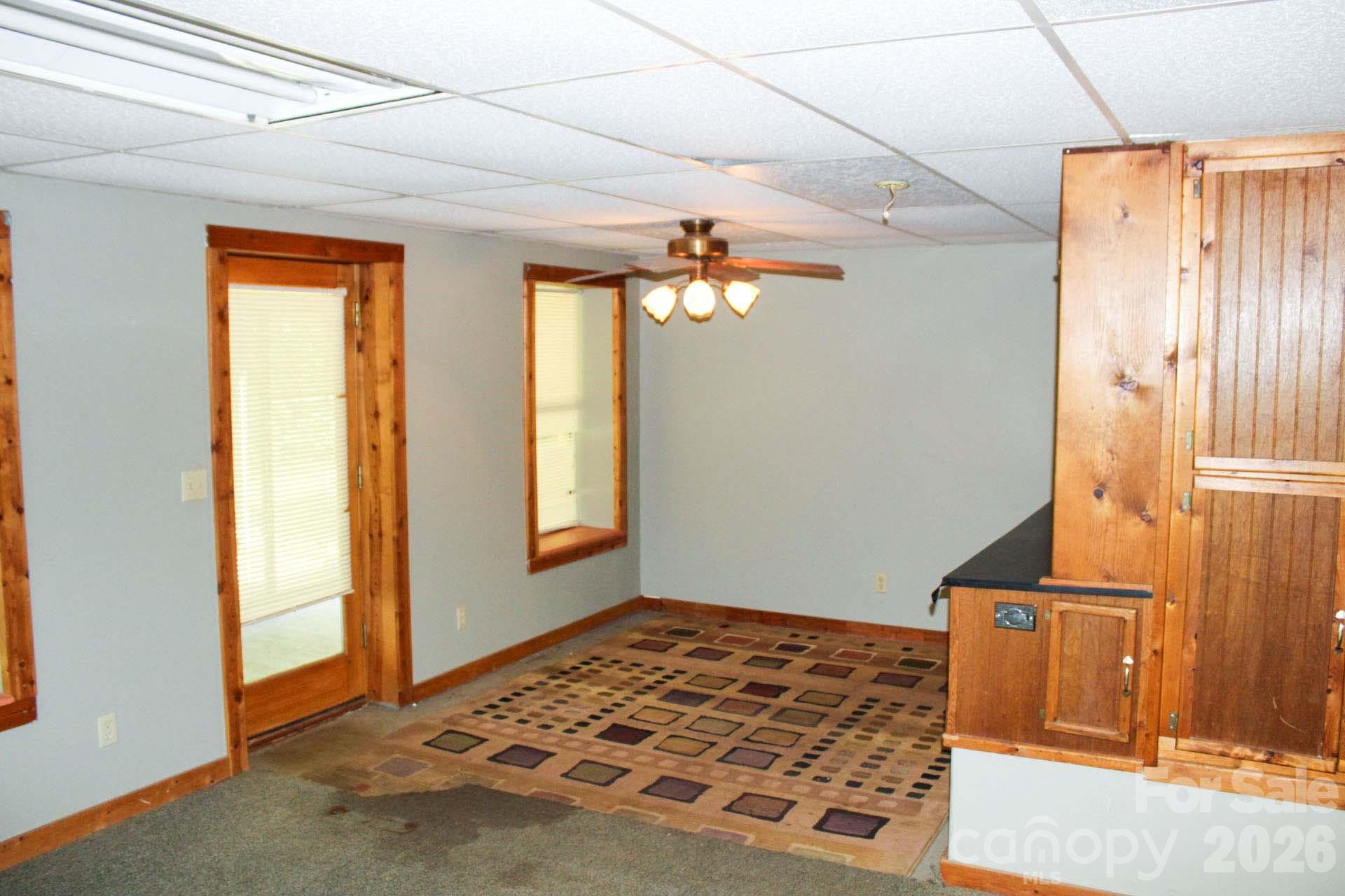 70 Fox Mountain Road — Columbus
