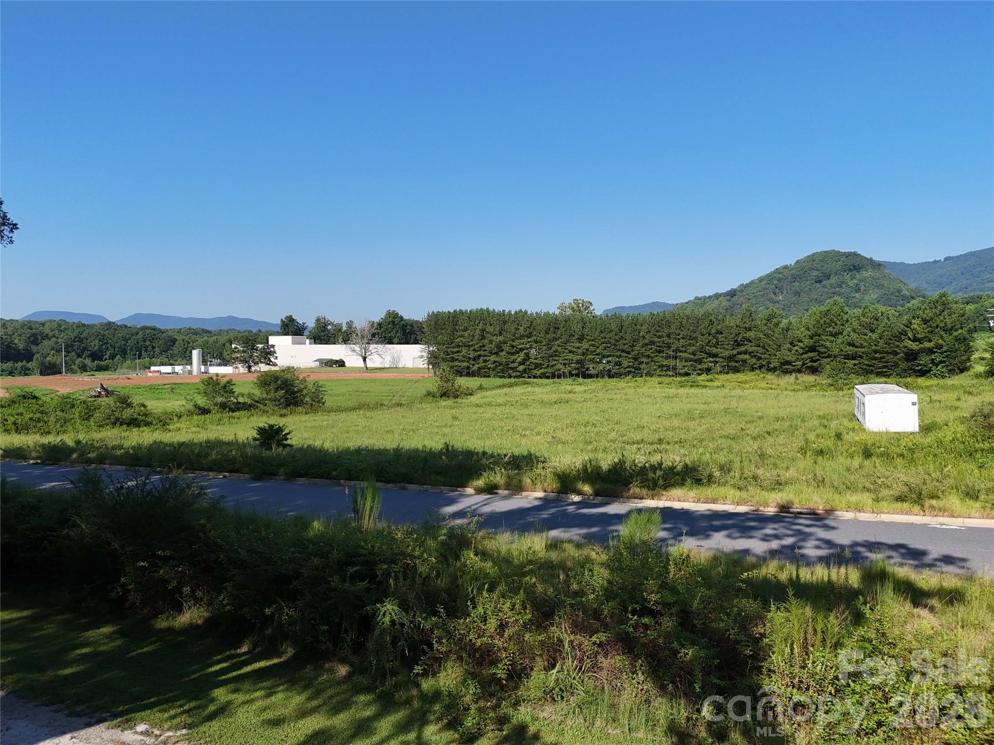 70 Fox Mountain Road — Columbus