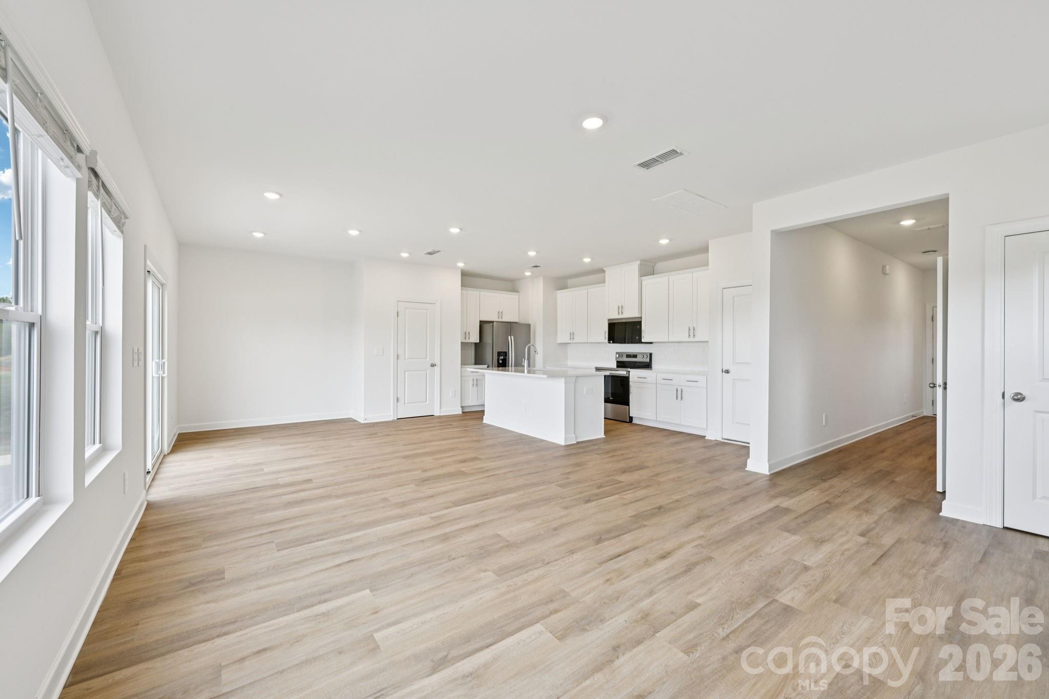 5060 Poplin Valley — Cherryville