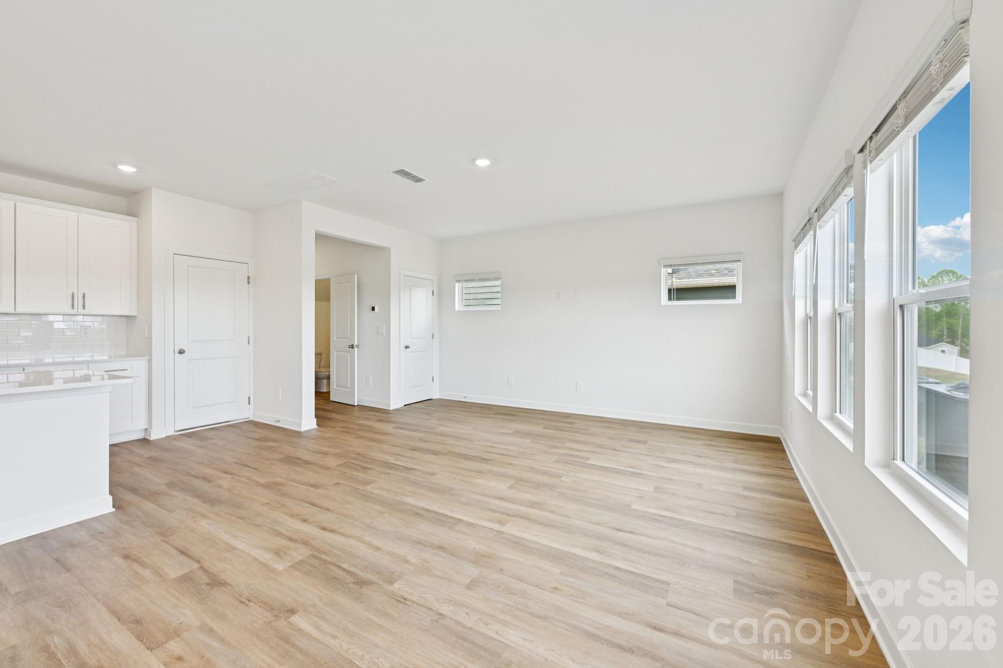 5060 Poplin Valley — Cherryville