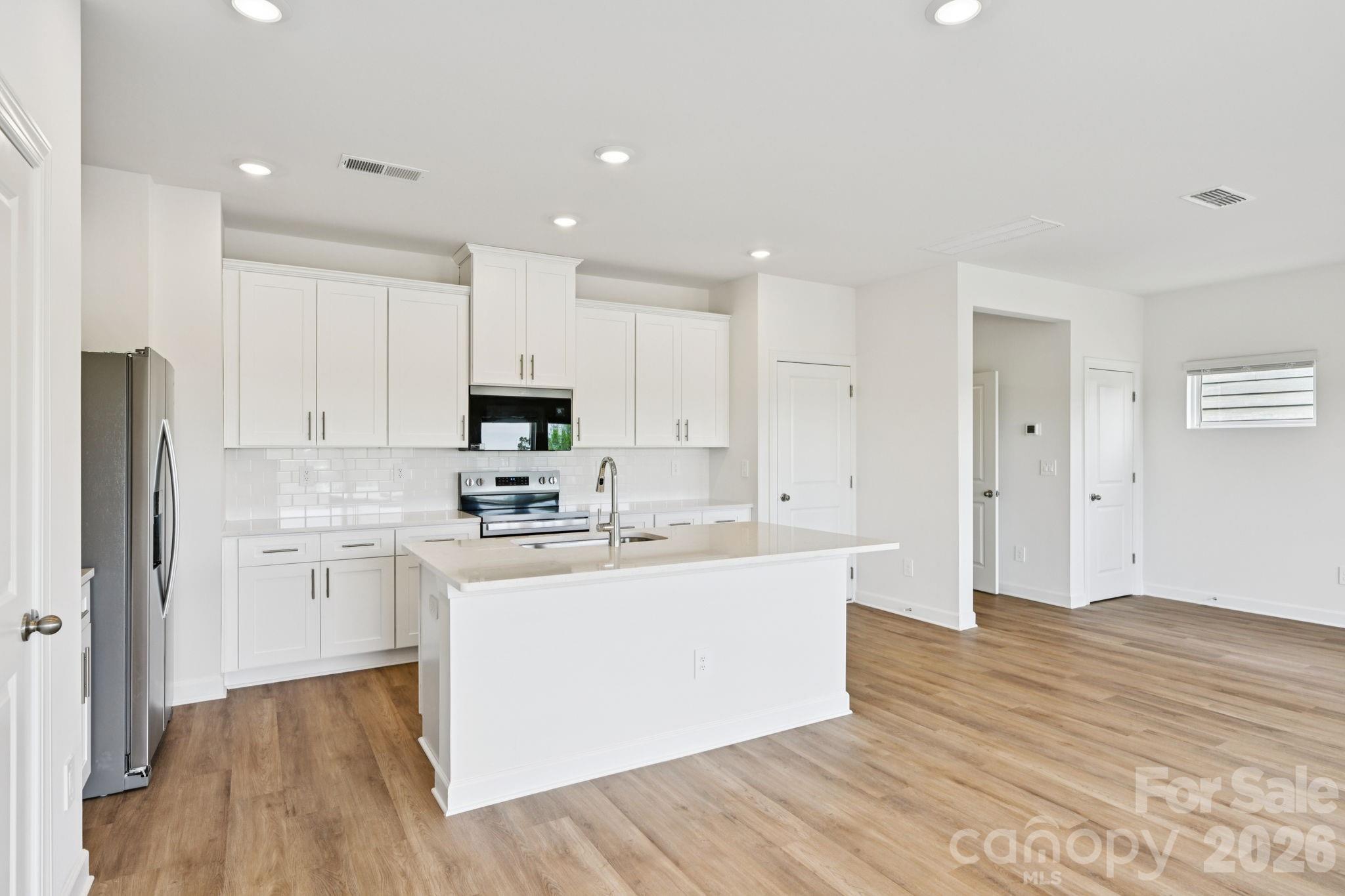 5060 Poplin Valley — Cherryville