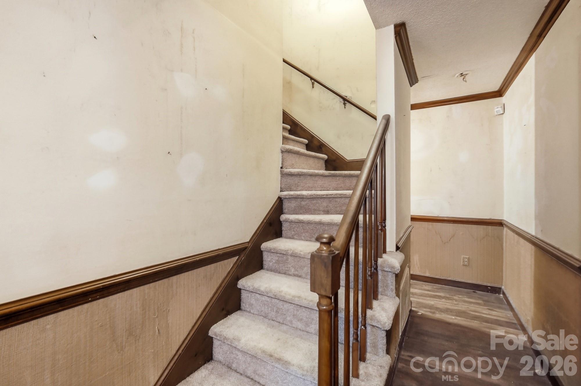 3321 Chilham Place — Charlotte
