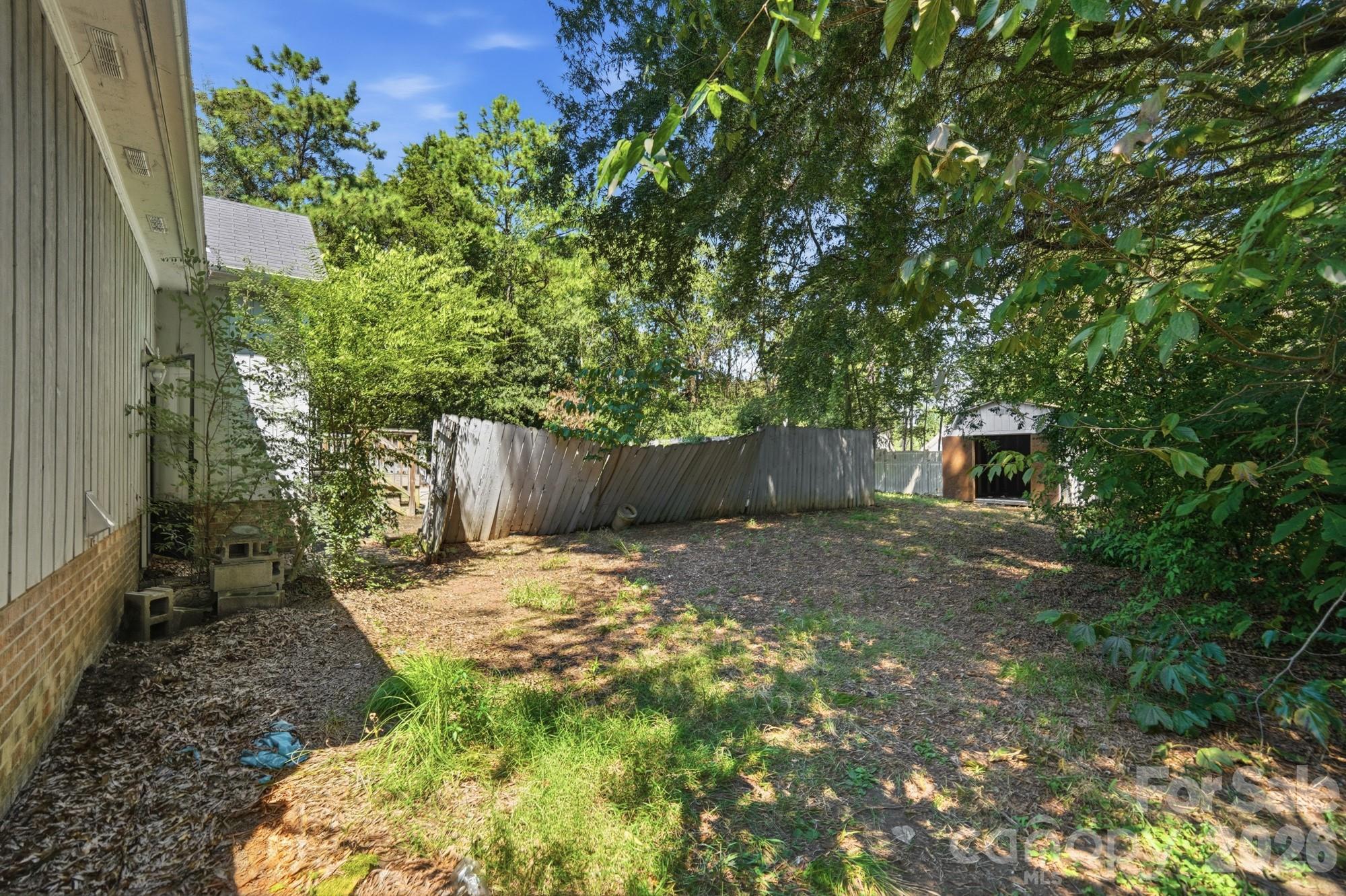 3321 Chilham Place — Charlotte