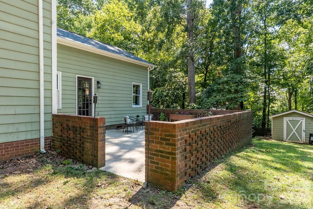 309 Treeline Drive — Belmont