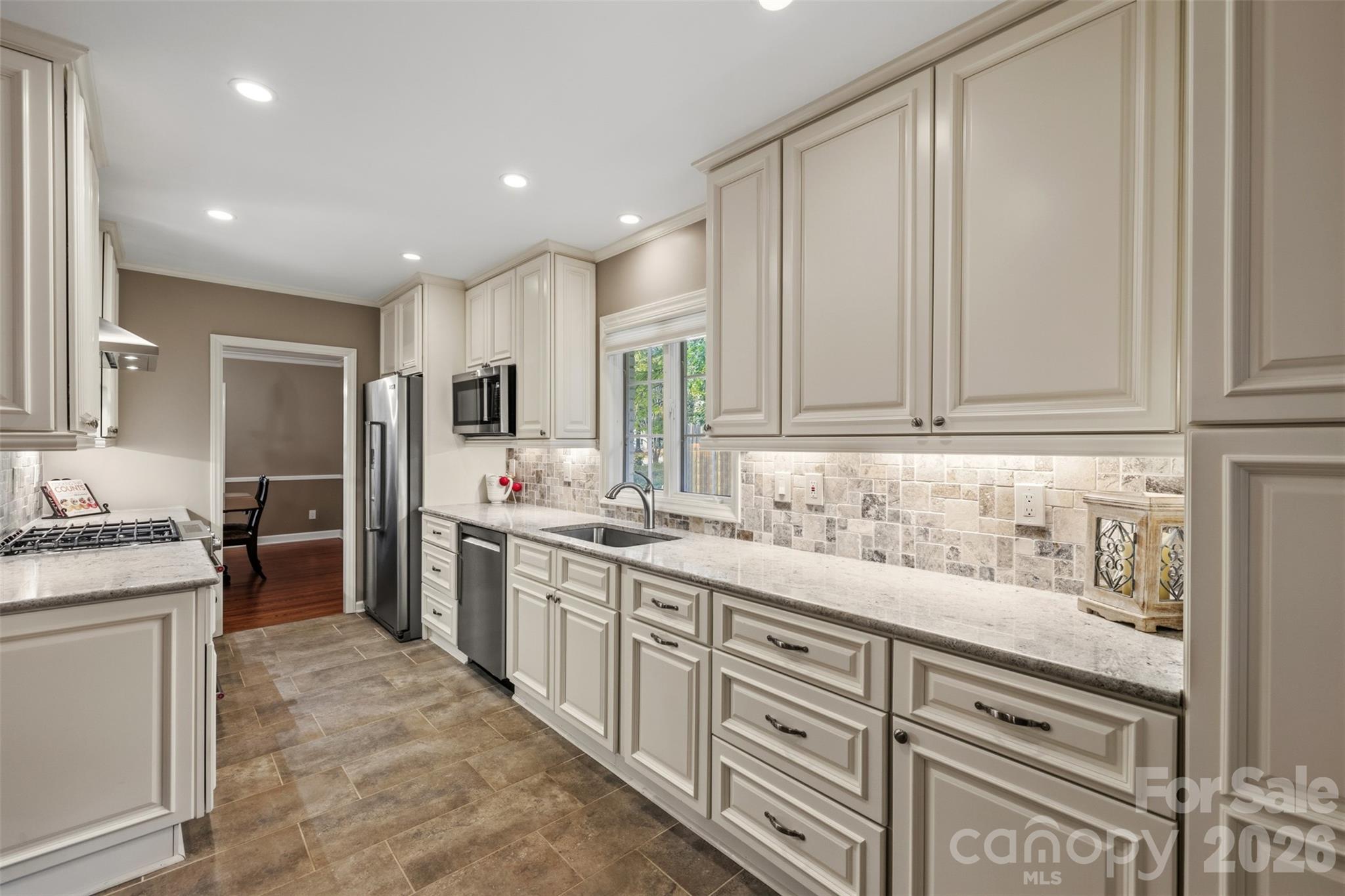 1009 Bearmore Drive — Charlotte