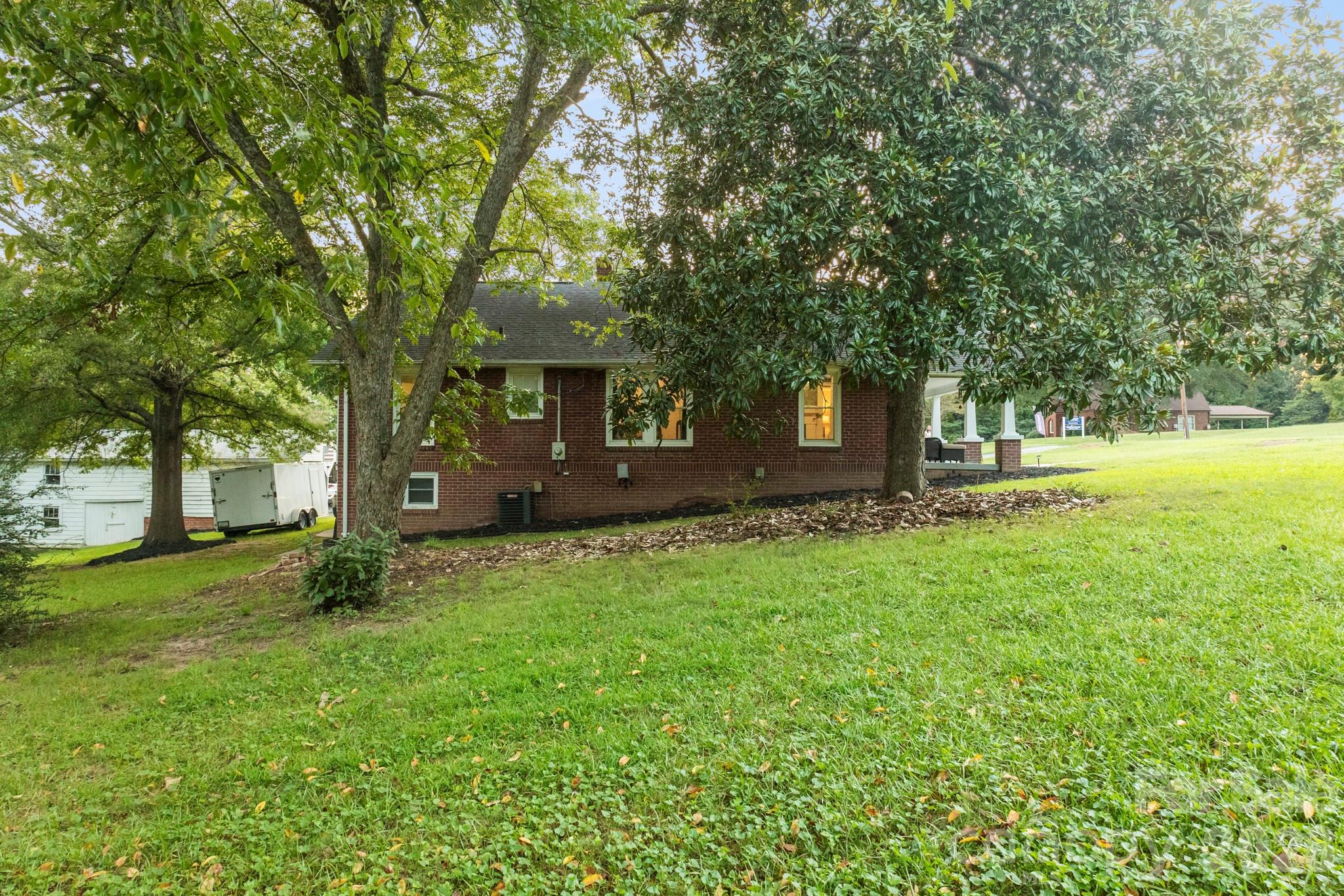 1810 Central Drive — Kannapolis