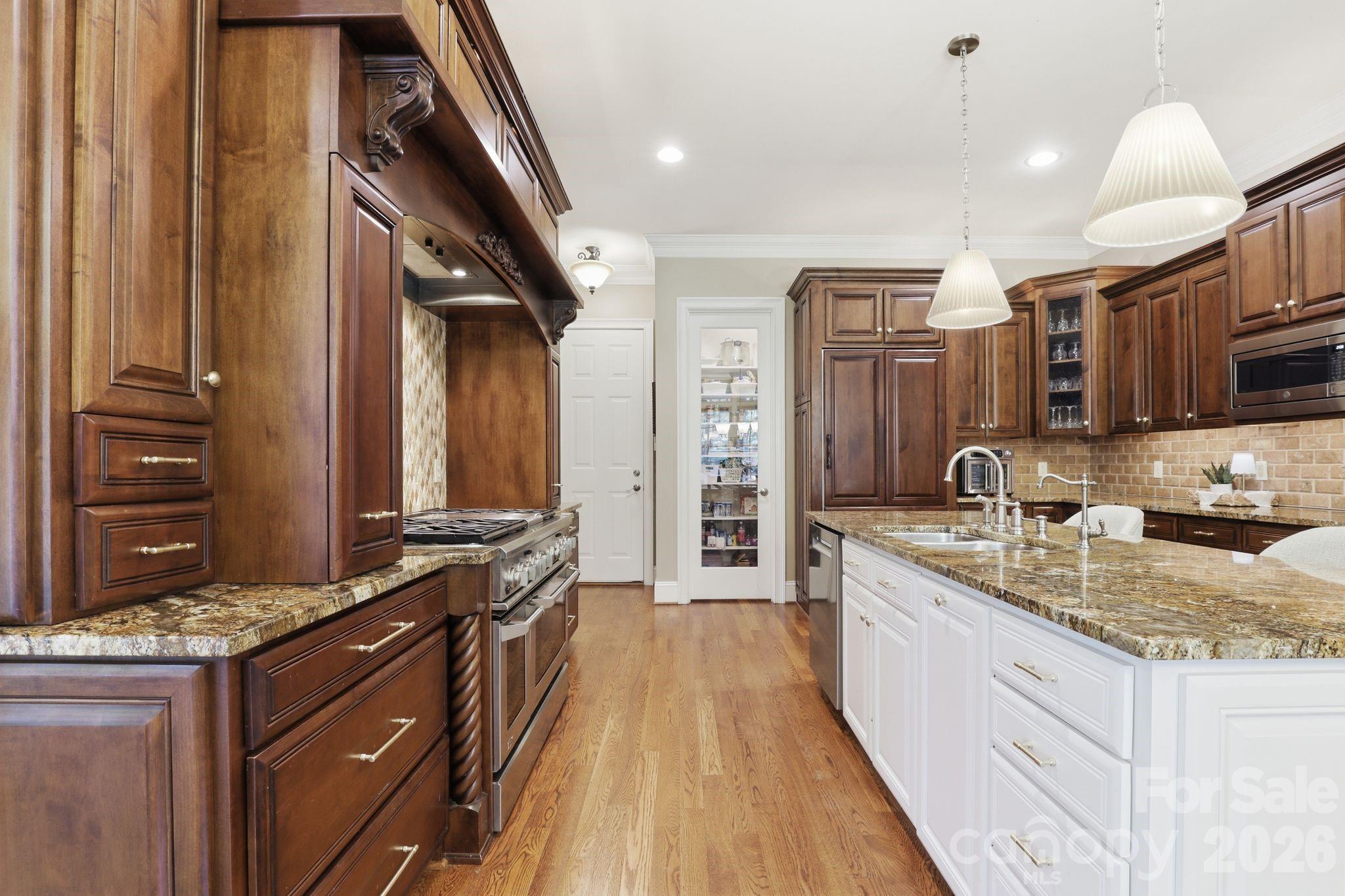 161 Cape Cod Way — Mooresville