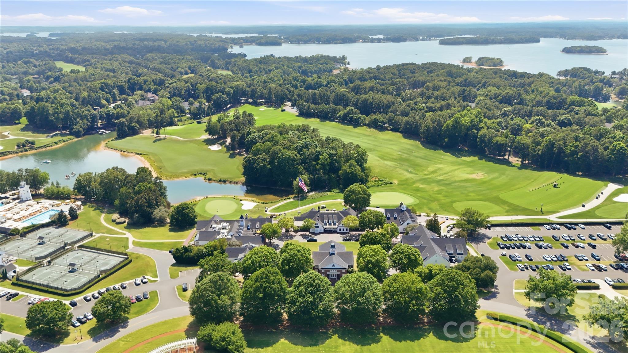 161 Cape Cod Way — Mooresville