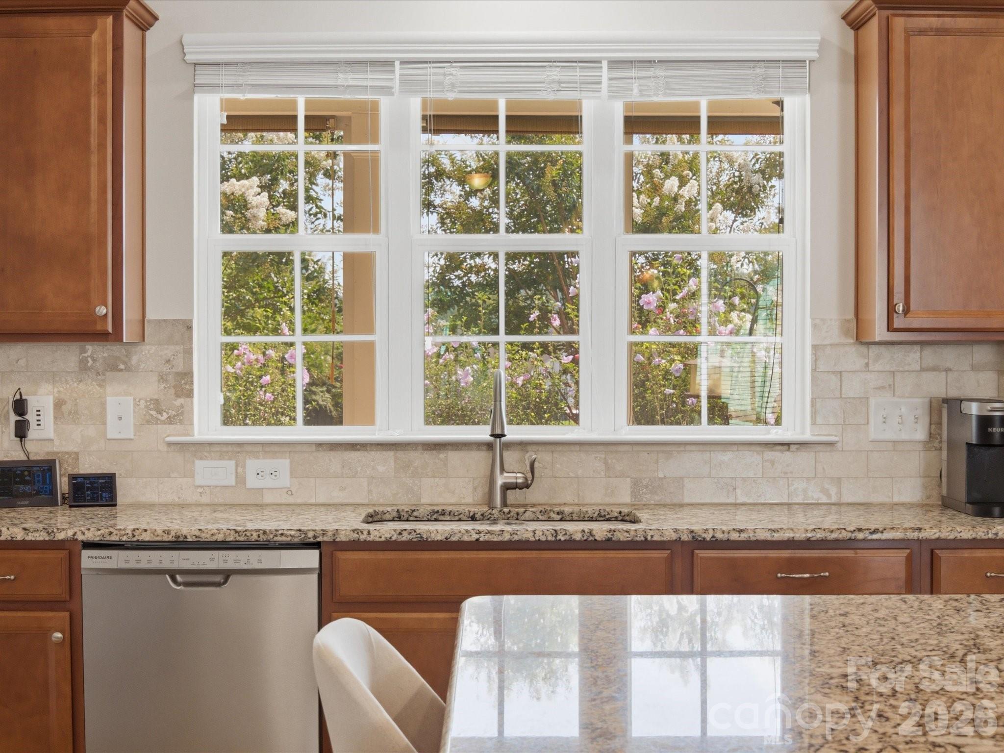 4082 Home Grown Way — Clover