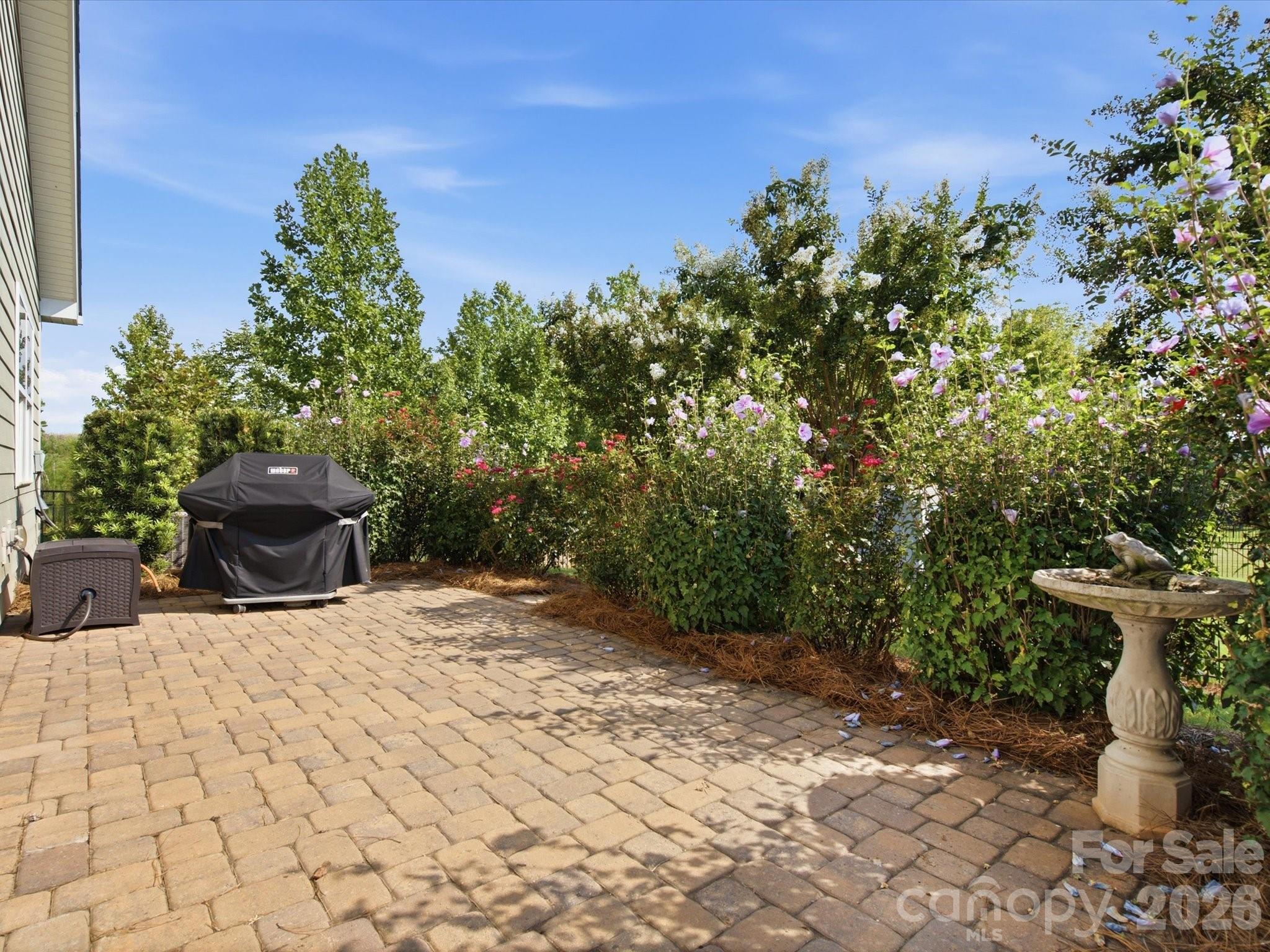 4082 Home Grown Way — Clover
