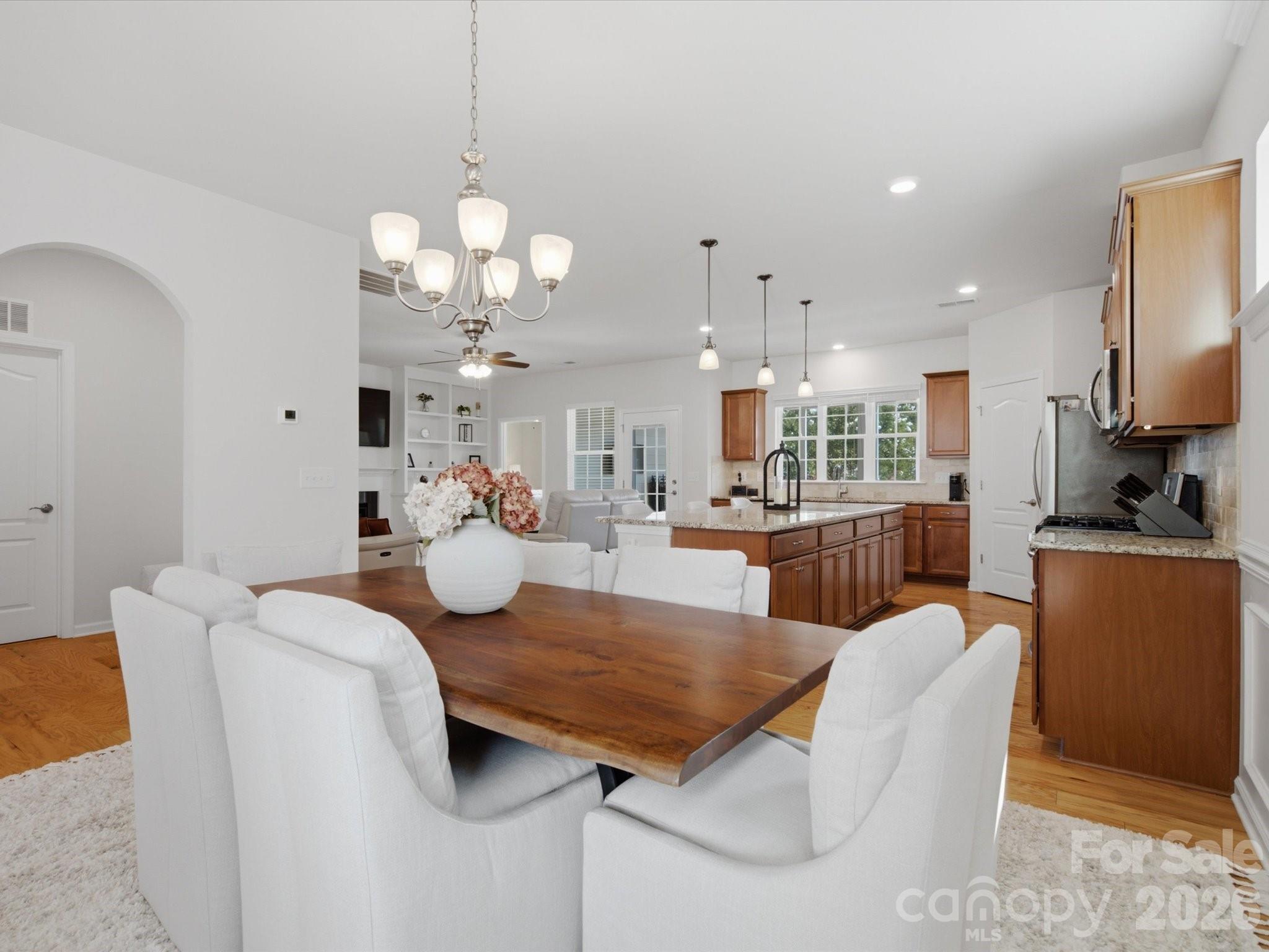 4082 Home Grown Way — Clover