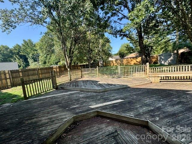 7736 Prindle Lake Drive — Charlotte