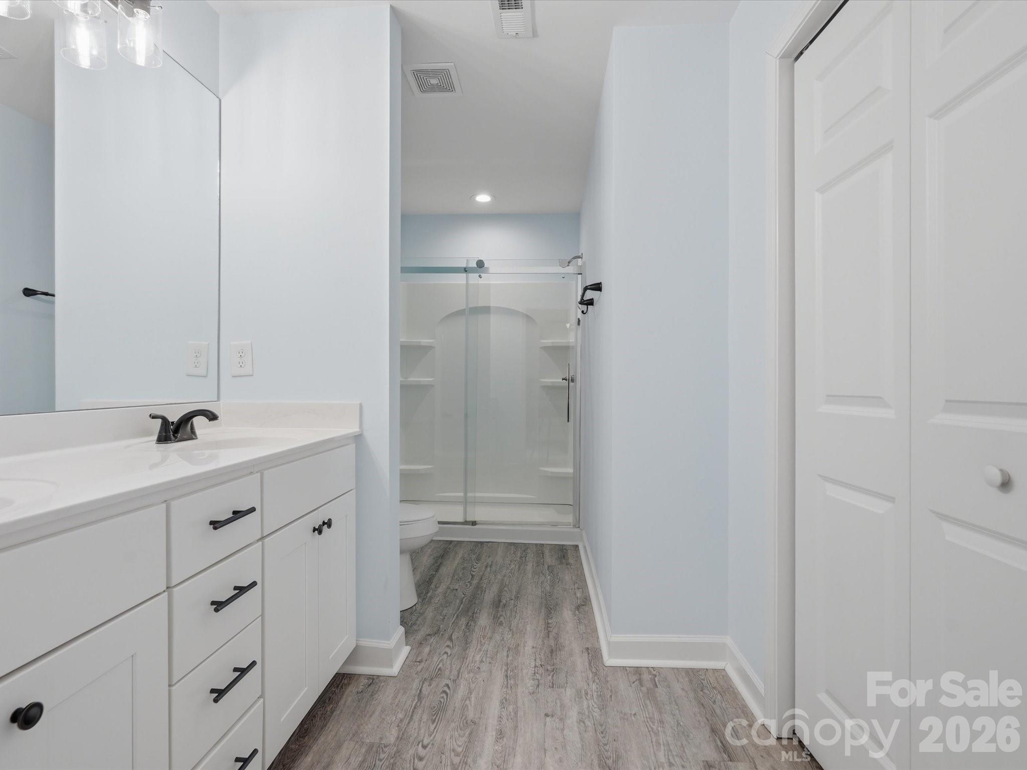 806 Costner Street — Lowell