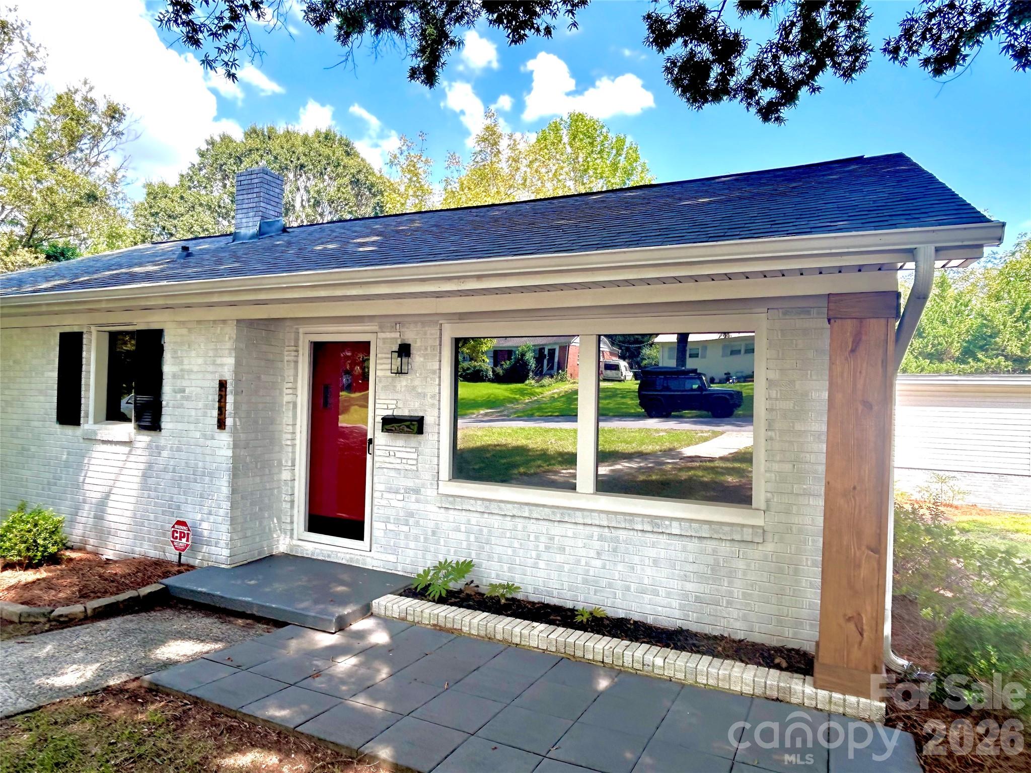 2255 Falmouth Road — Charlotte