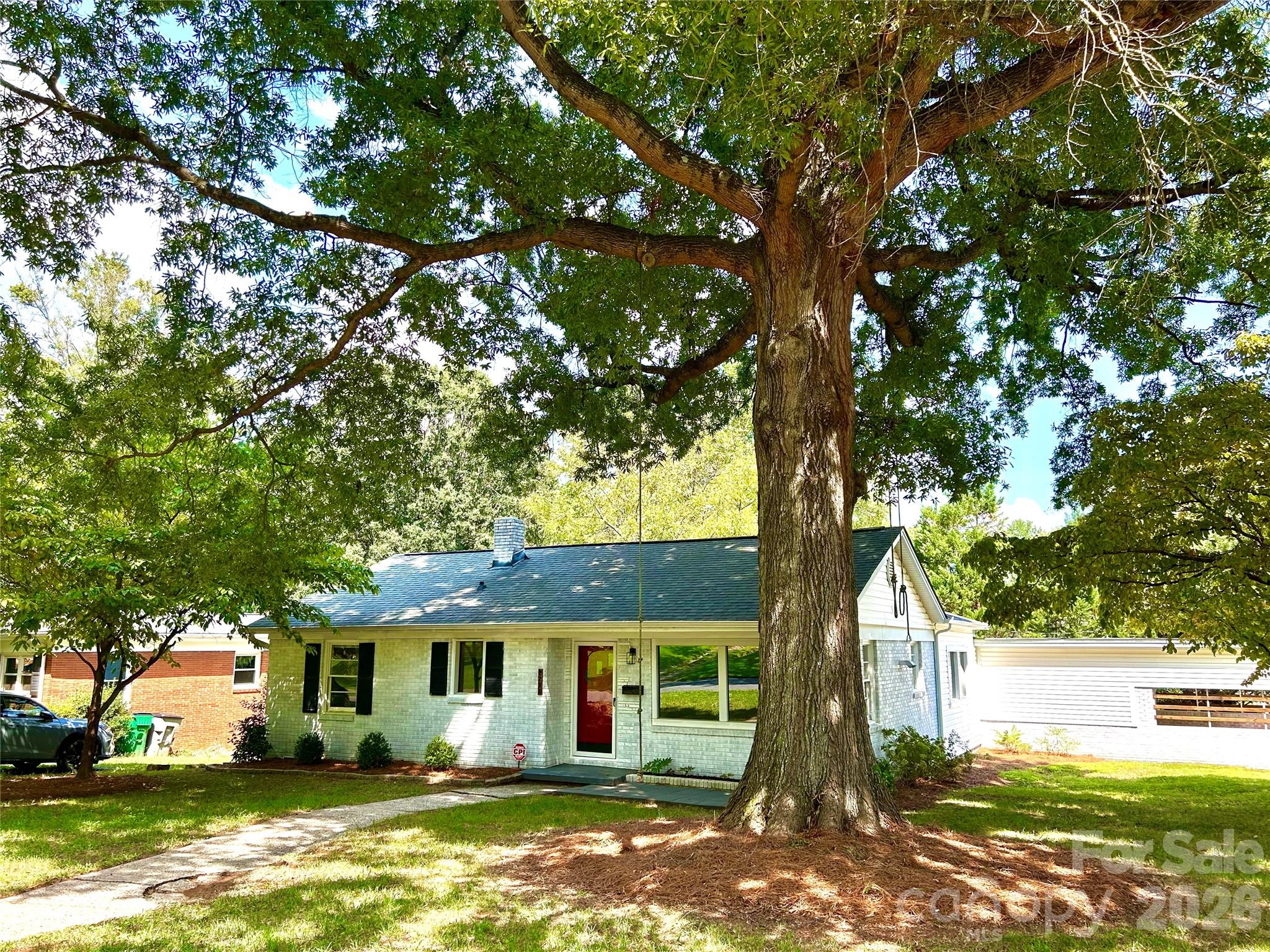 2255 Falmouth Road — Charlotte