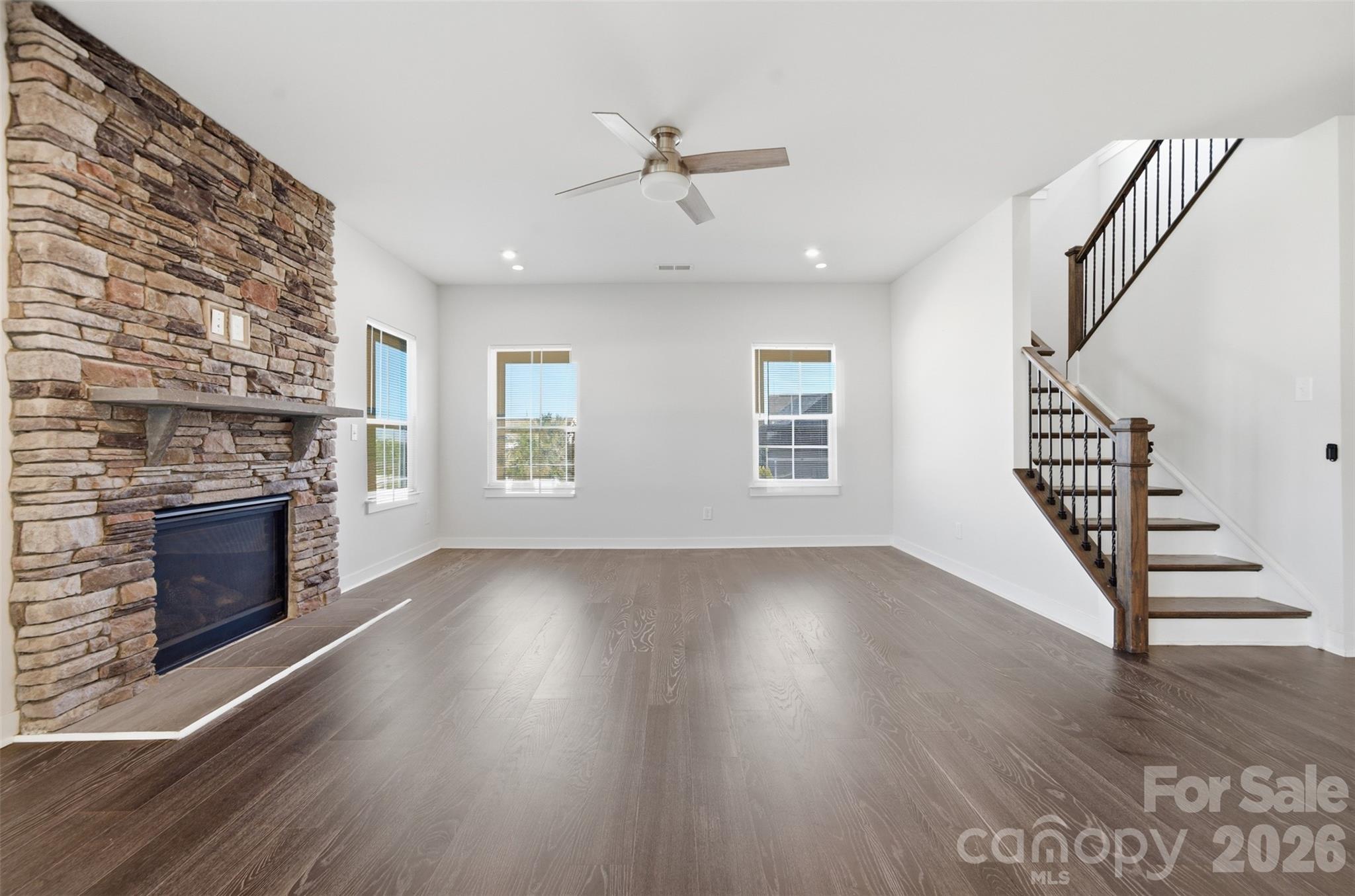 11124 Vanguard Parkway — Huntersville