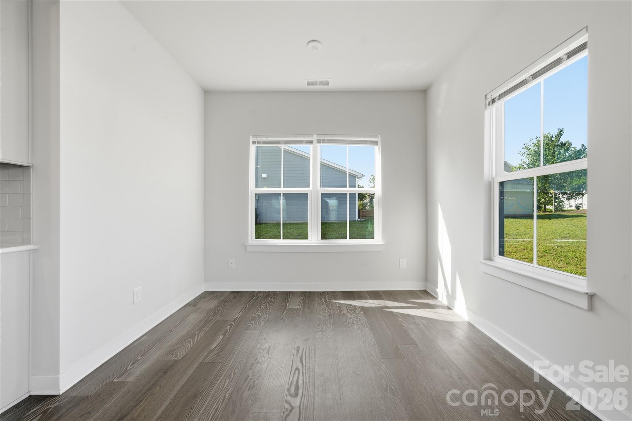 11124 Vanguard Parkway — Huntersville
