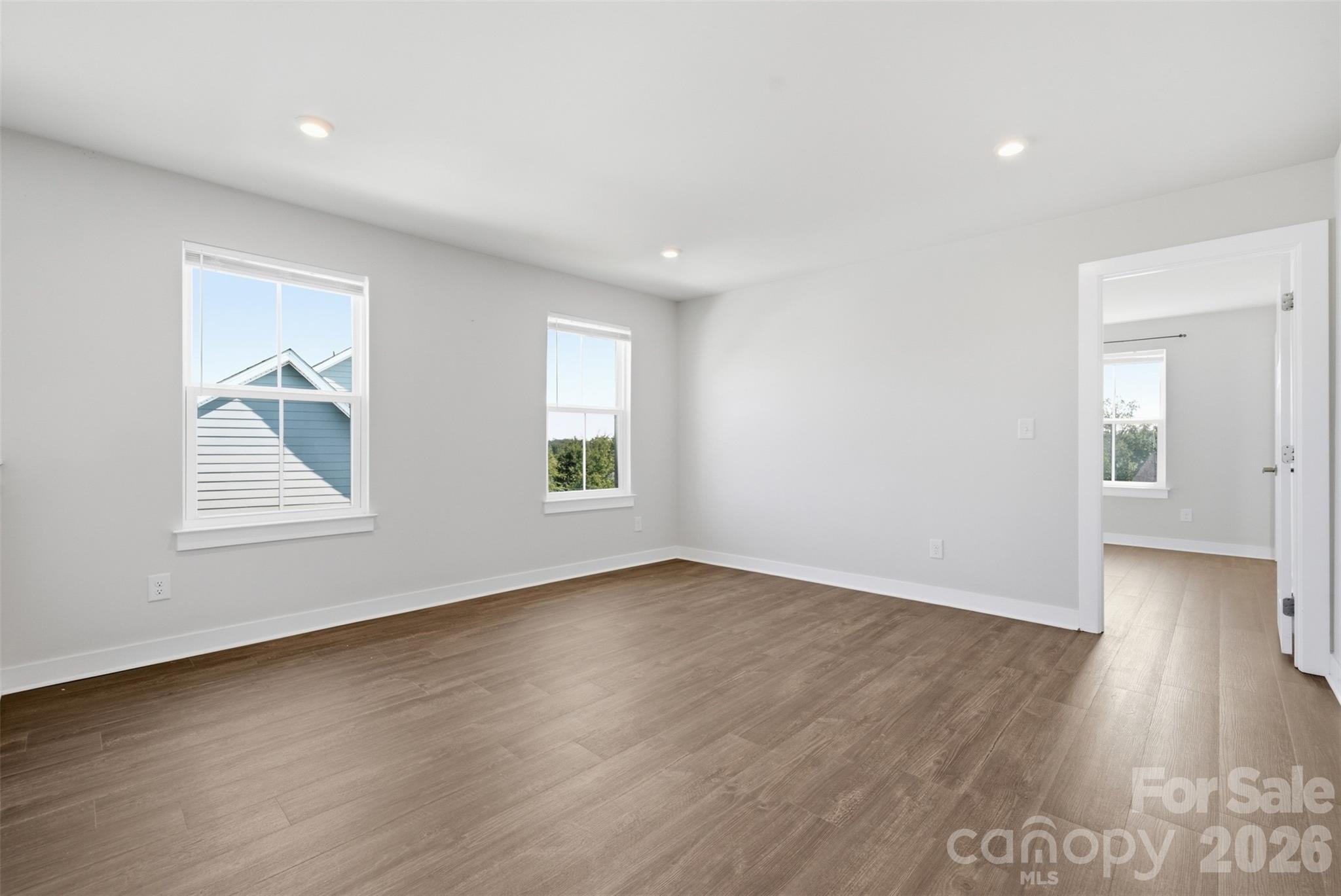 11124 Vanguard Parkway — Huntersville