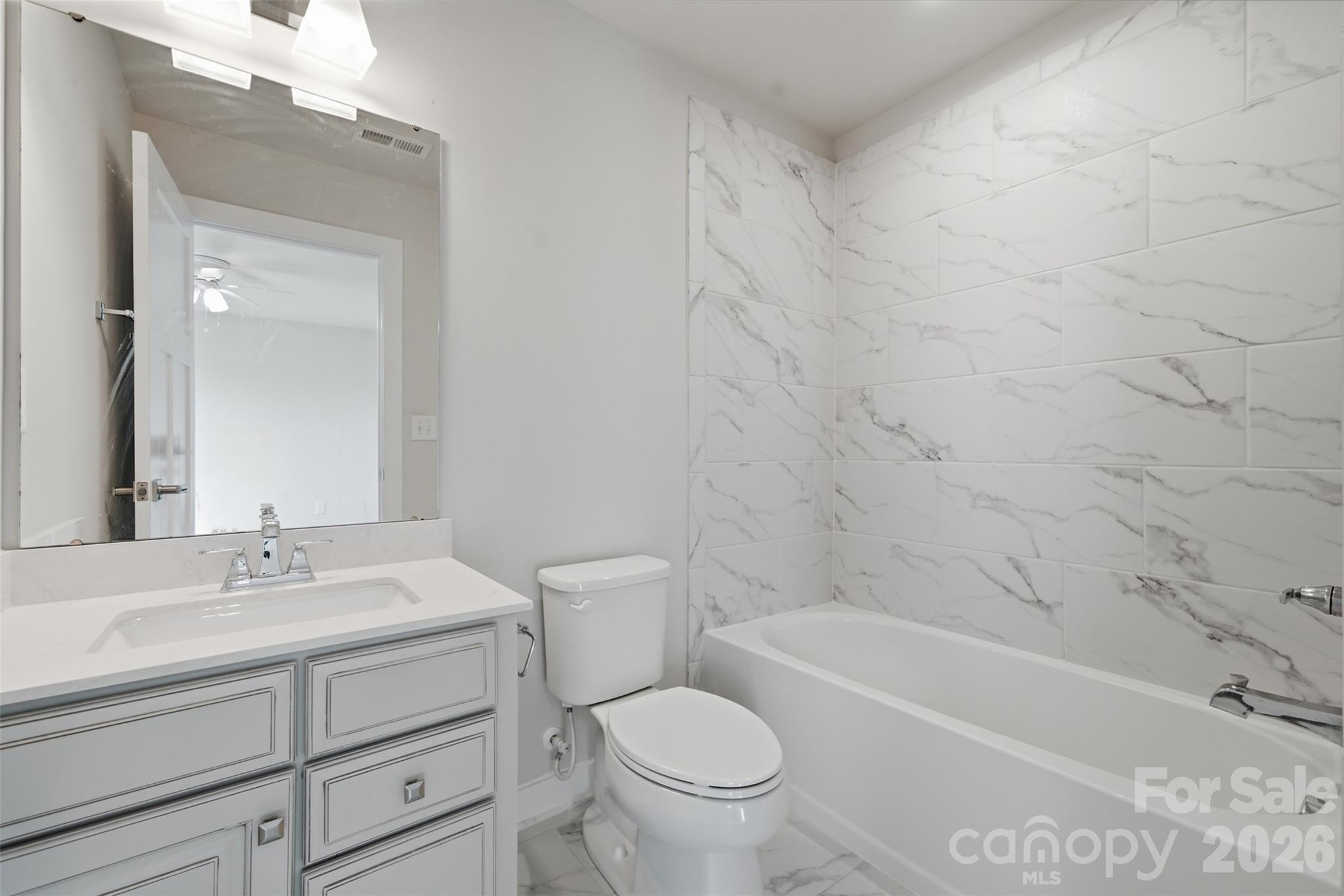 11124 Vanguard Parkway — Huntersville