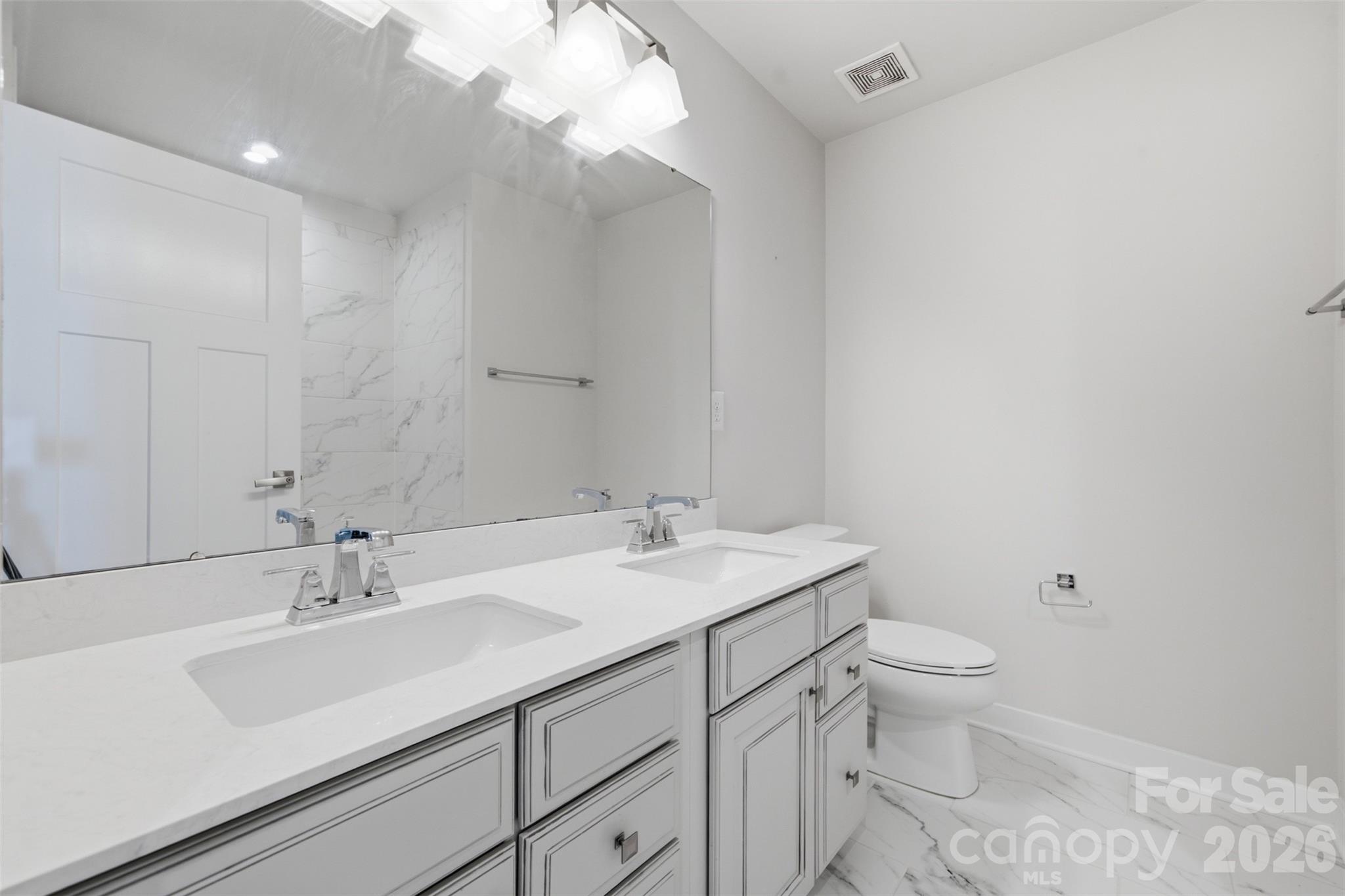 11124 Vanguard Parkway — Huntersville