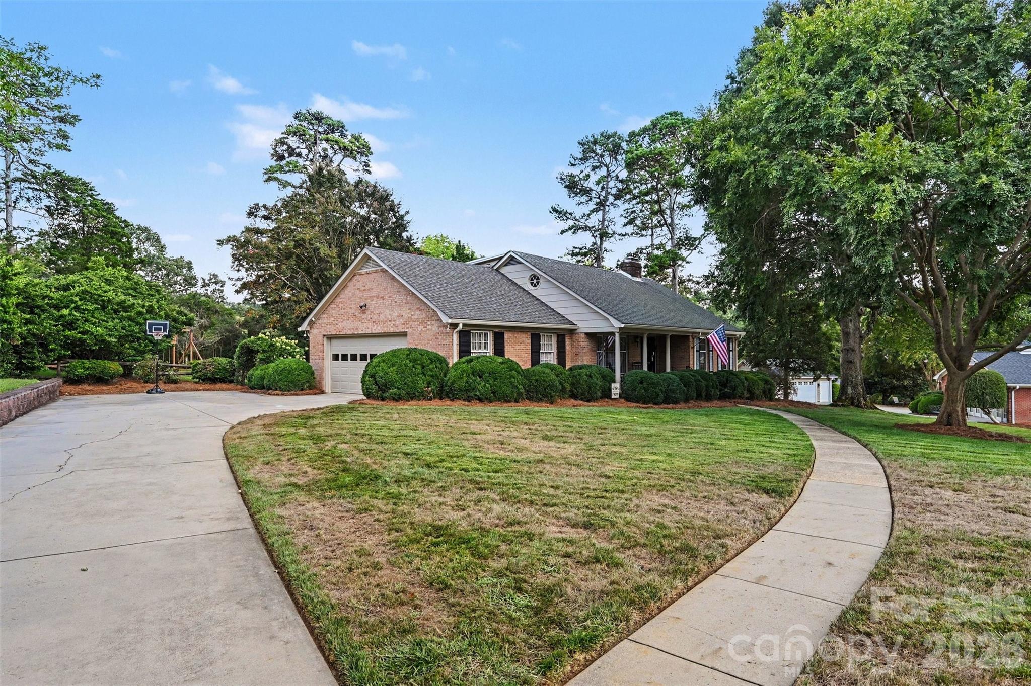 207 Richmond Road — Salisbury