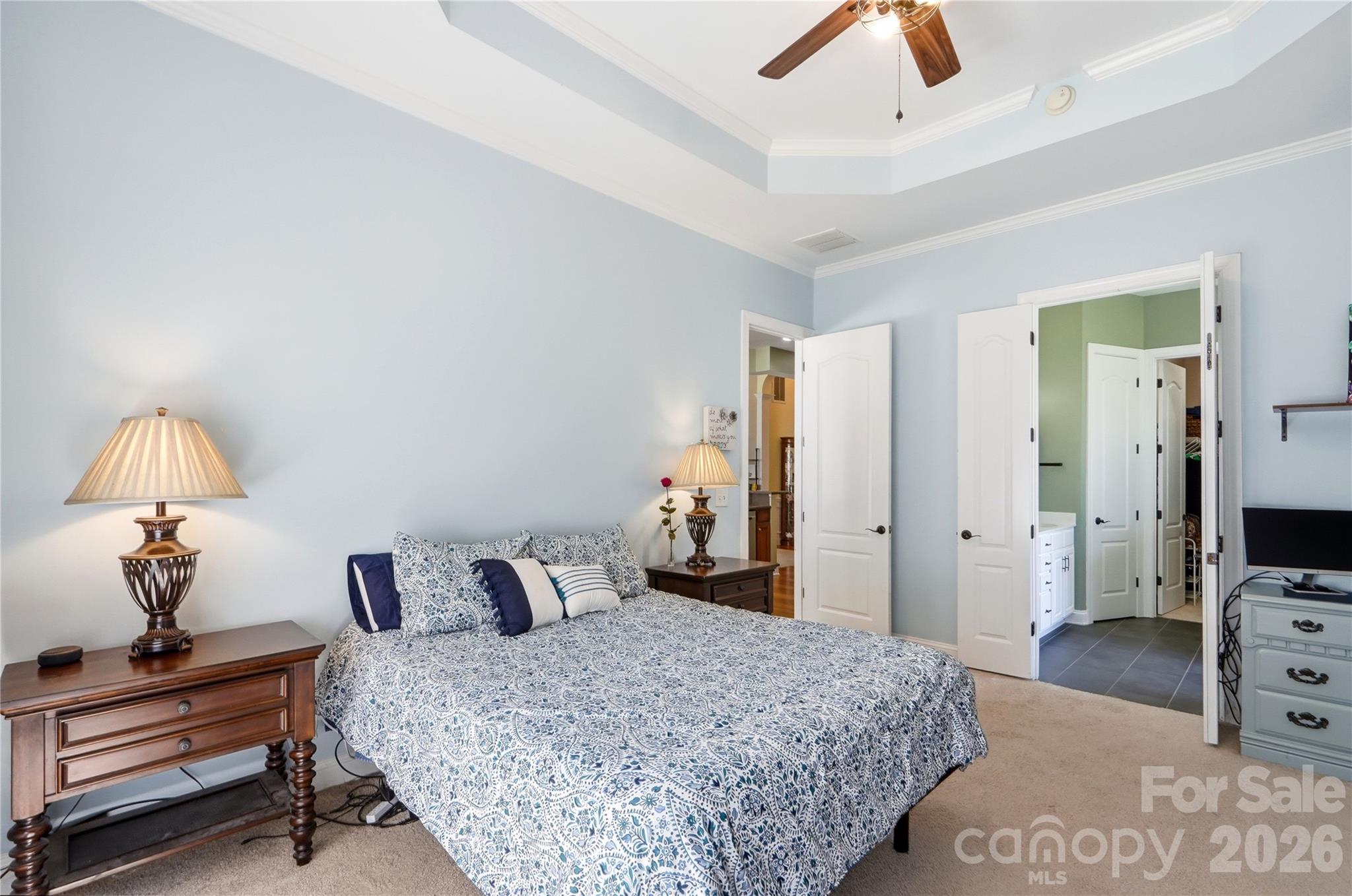 3559 Valiant Avenue SW — Concord